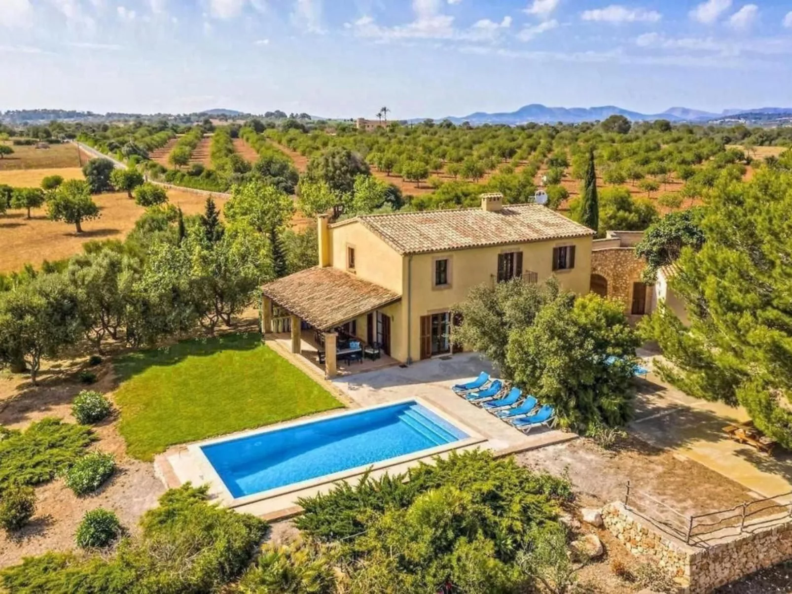 Bonita casa cerca del mar-Image-tags.info