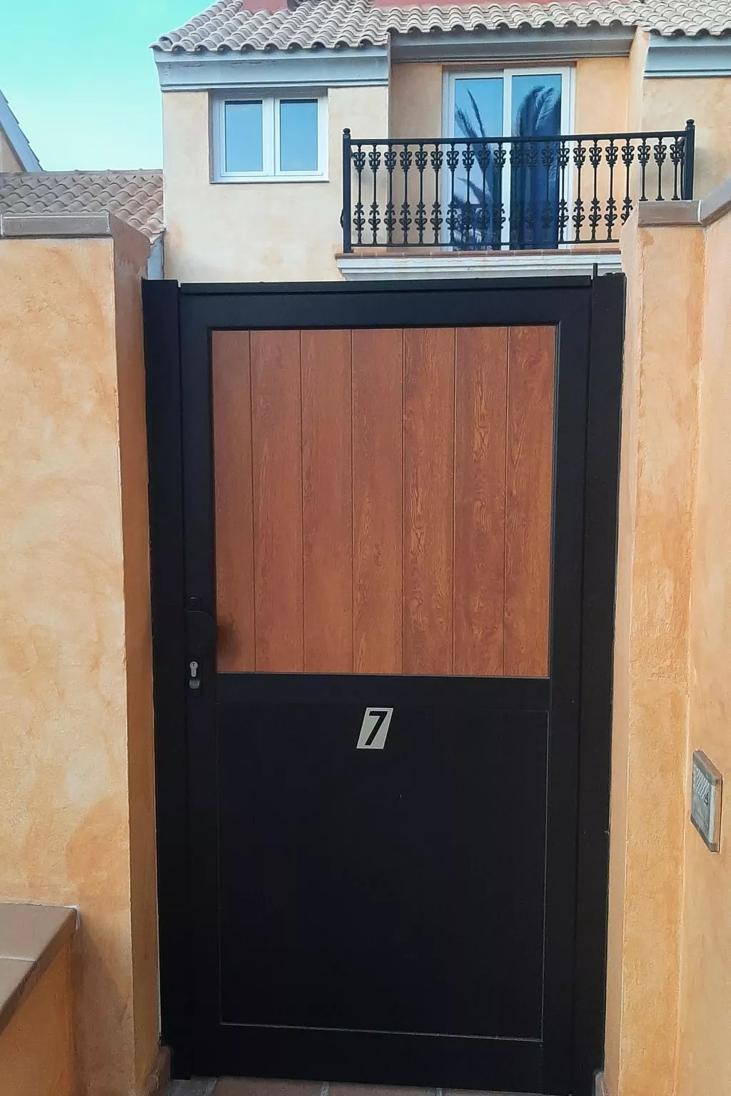 SeaHaus Fuerte-Outside