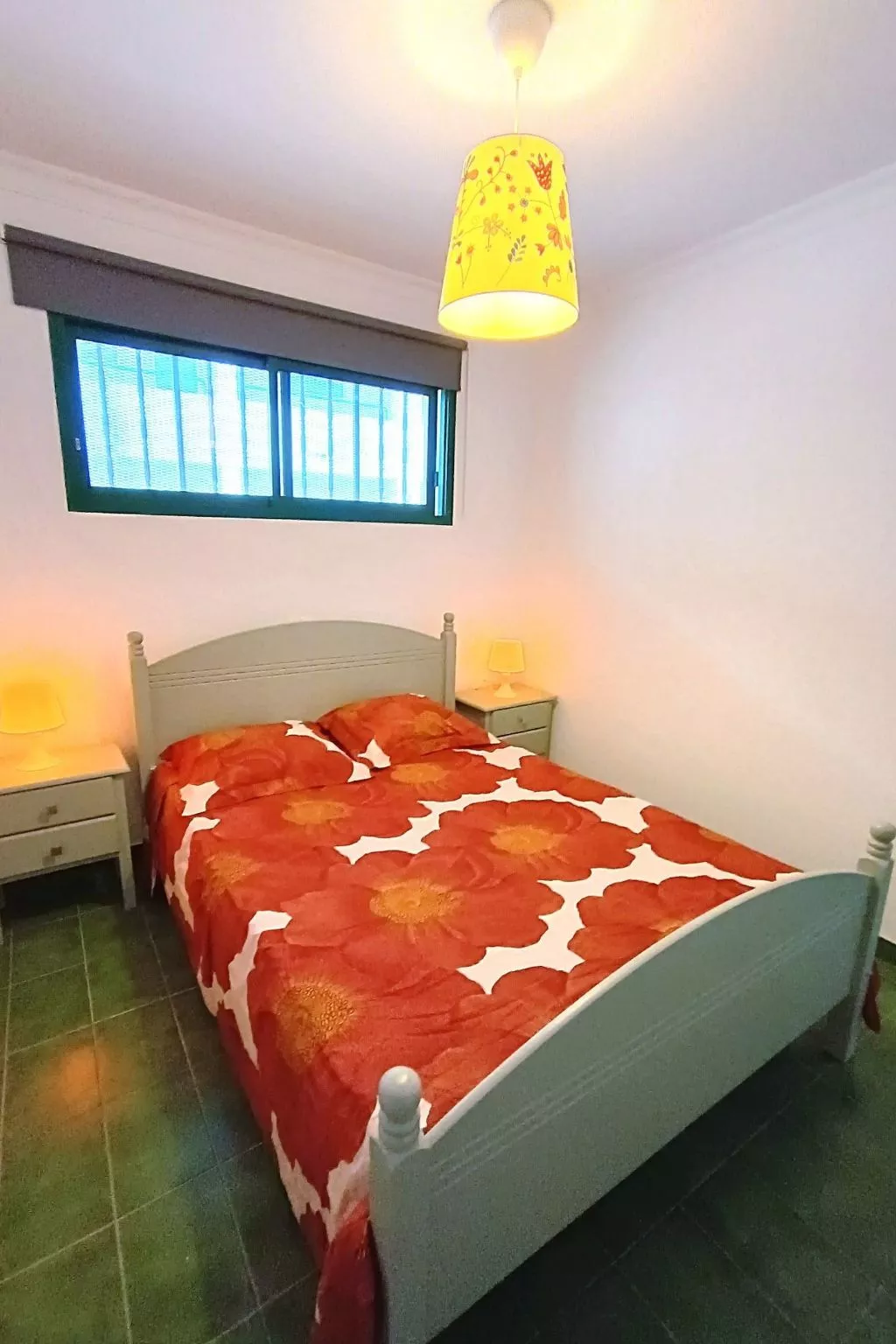 "Surycan 133" mit Terrasse-Drinnen