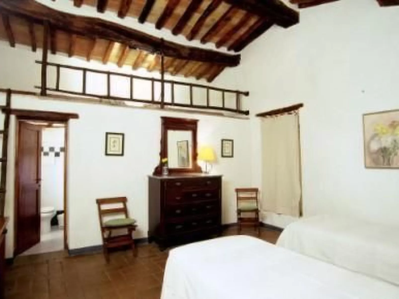 Gemütliche blaue Wohnung mit Garten