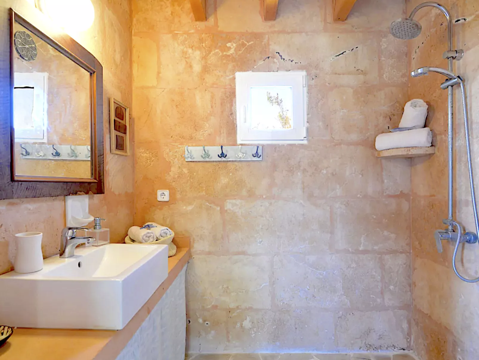 Finca Can Patito-Image-tags.info