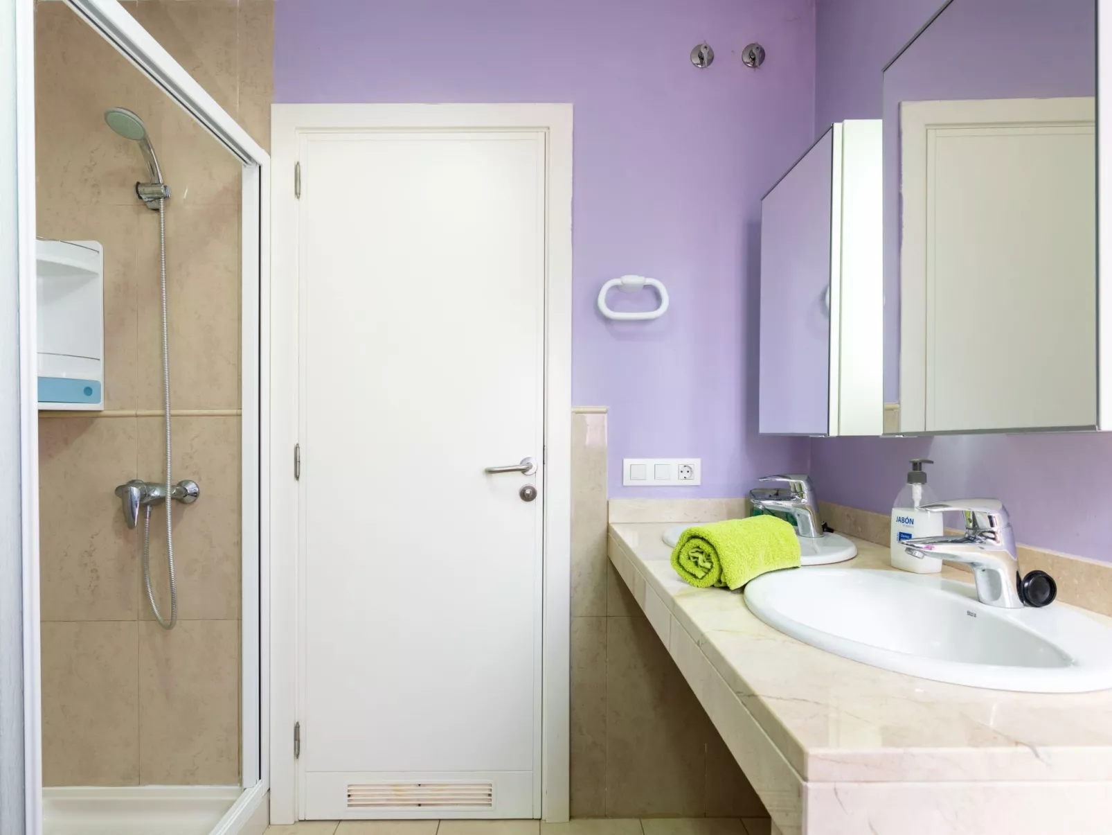 Dorina-Image-tags.info