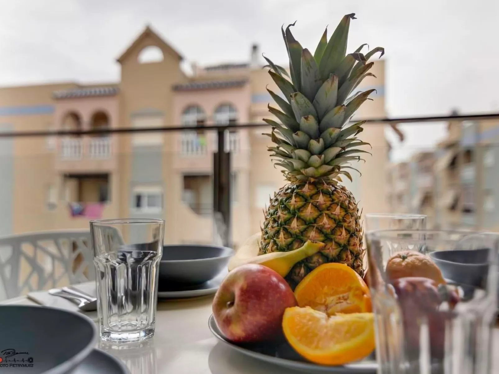 "Pinada Beach" mit Schwimmbad-Dehors