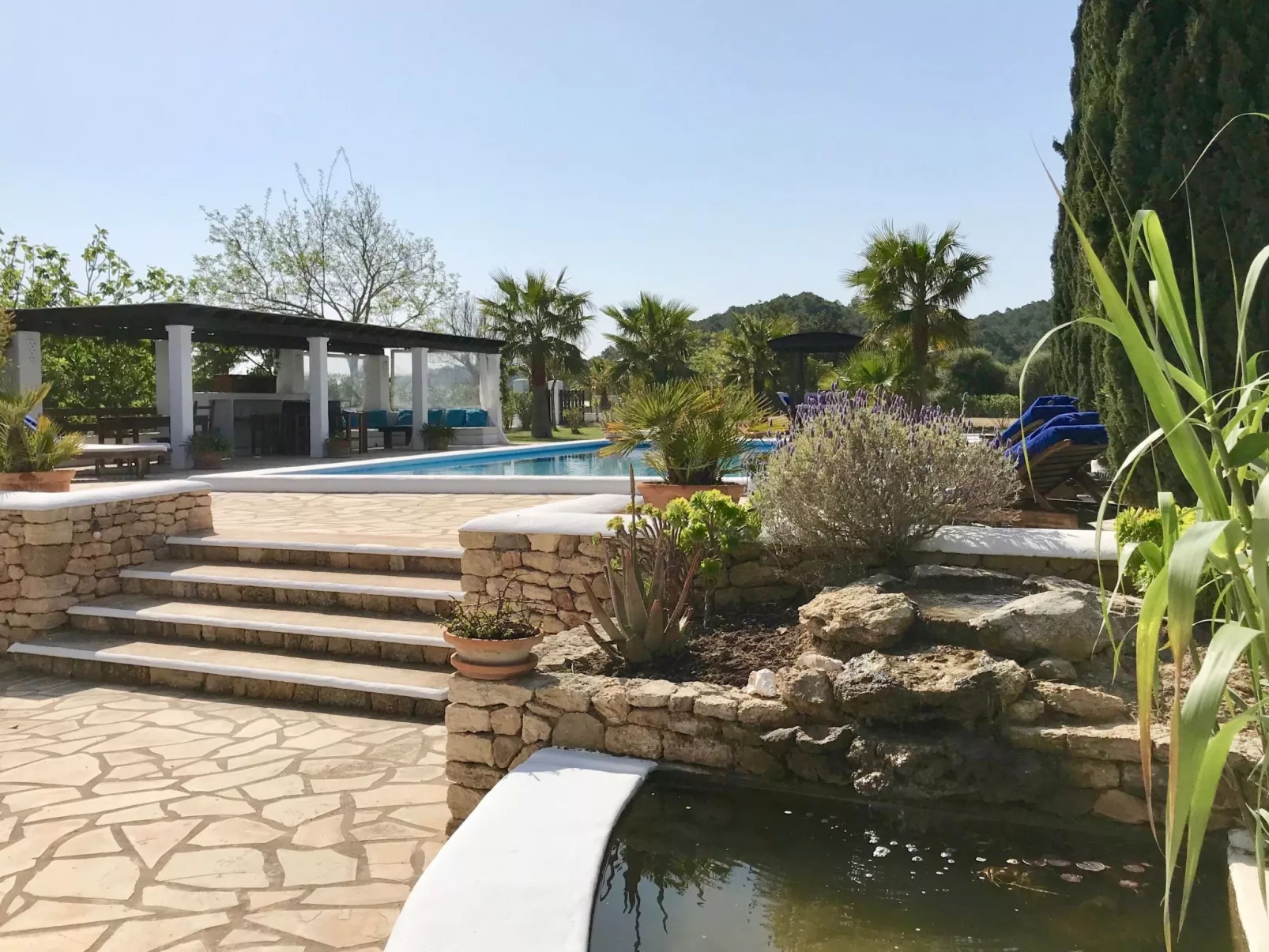 Villa El Palau-Outside