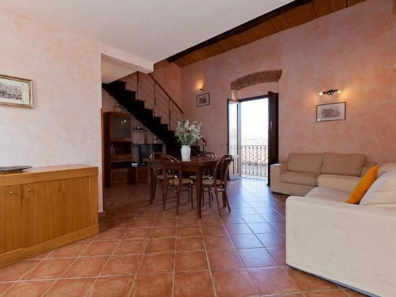 Terrasse des Zentrums-Image-tags.info