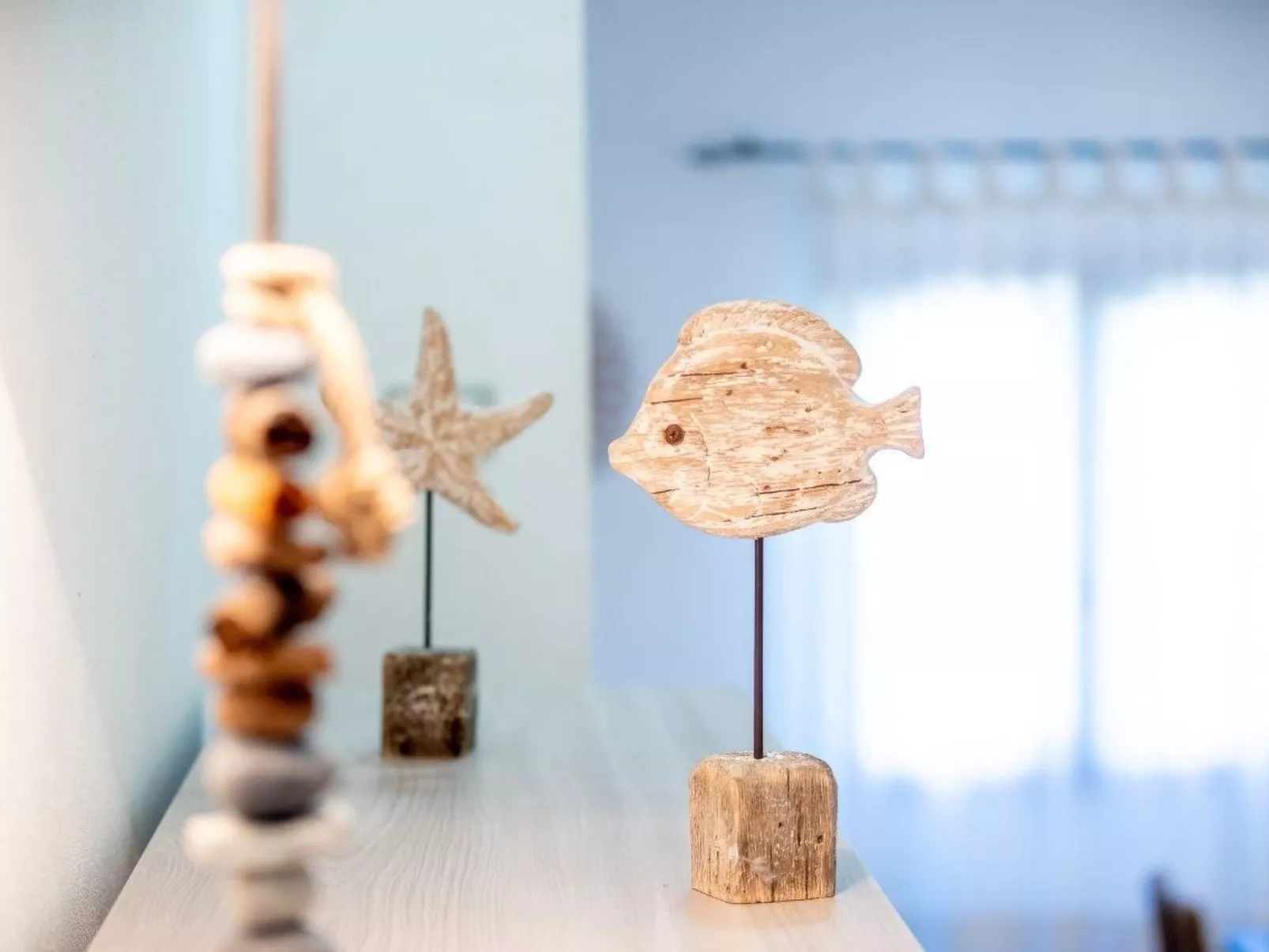 Schöne moderne Villa in privater Lage, umgeben von üppiger Natur-Image-tags.info