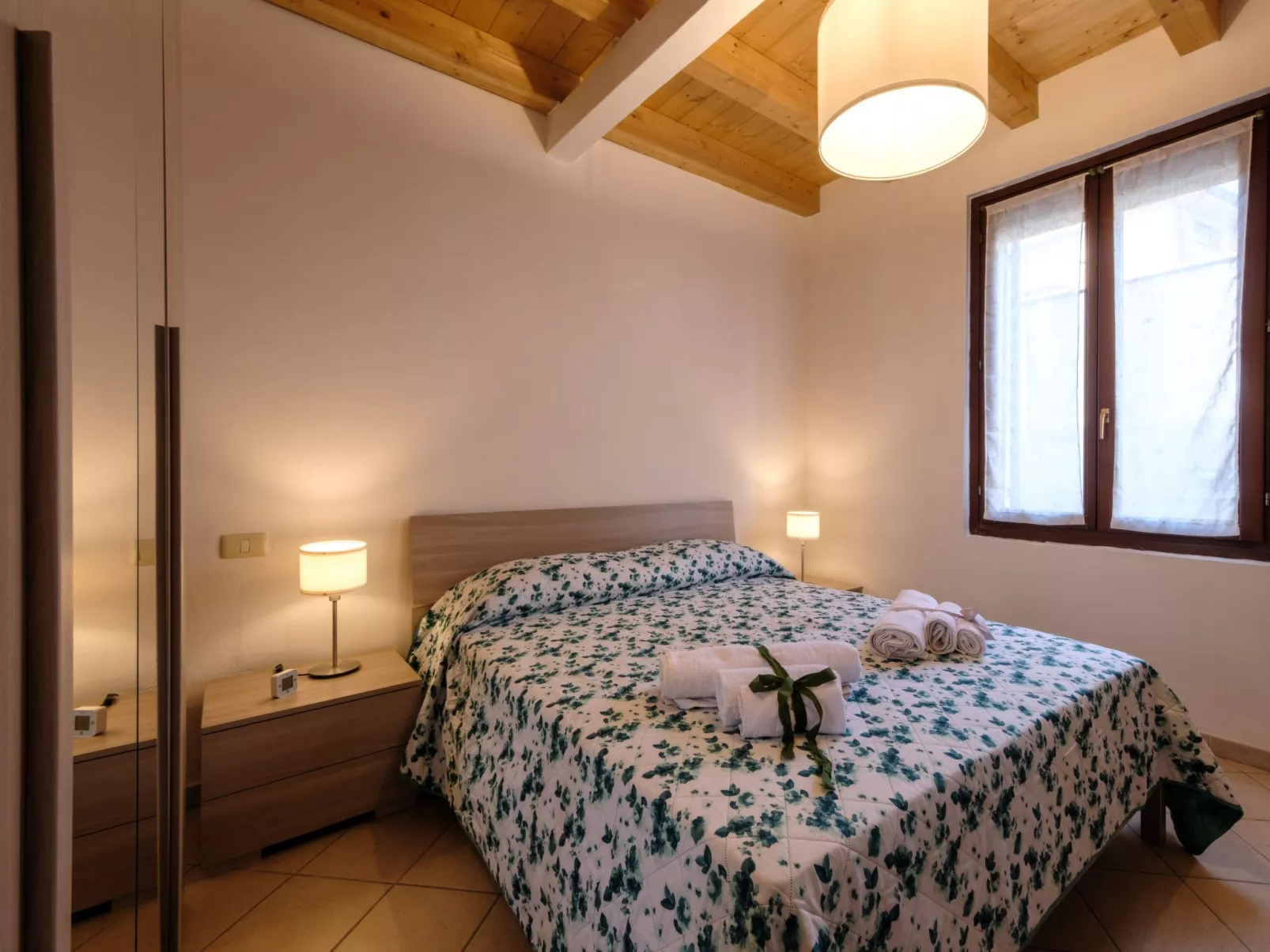 Gardaland bei Holiday World-Drinnen