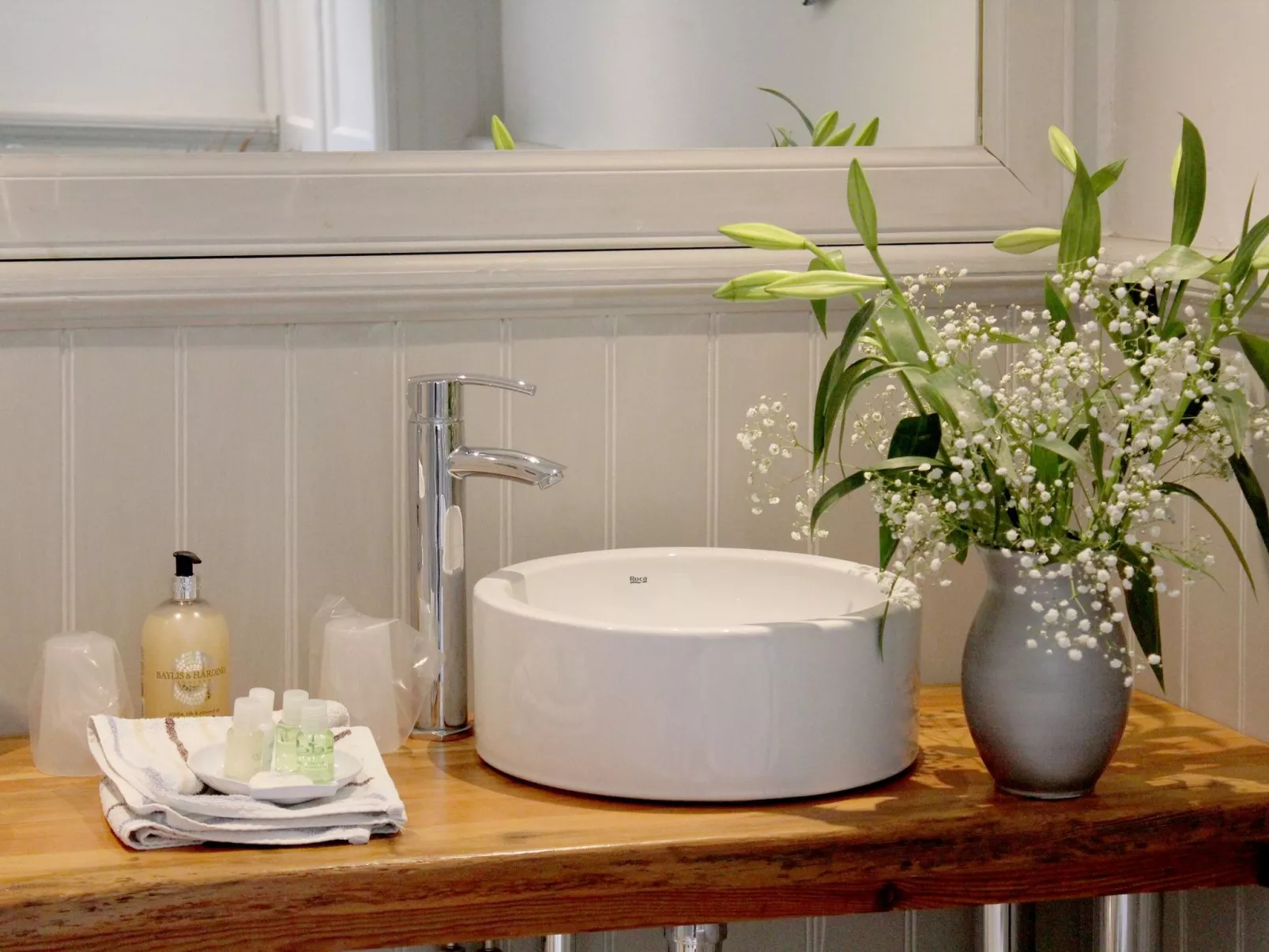 Admirals Suite-Inside