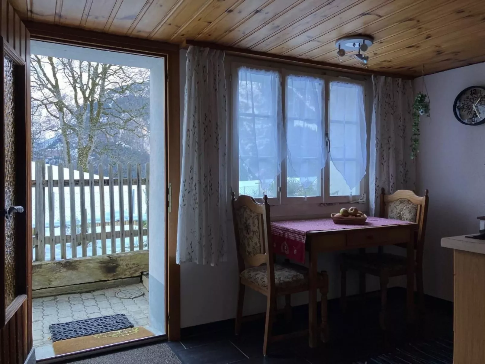 Gemütliches SINGLE-Studio-Inside