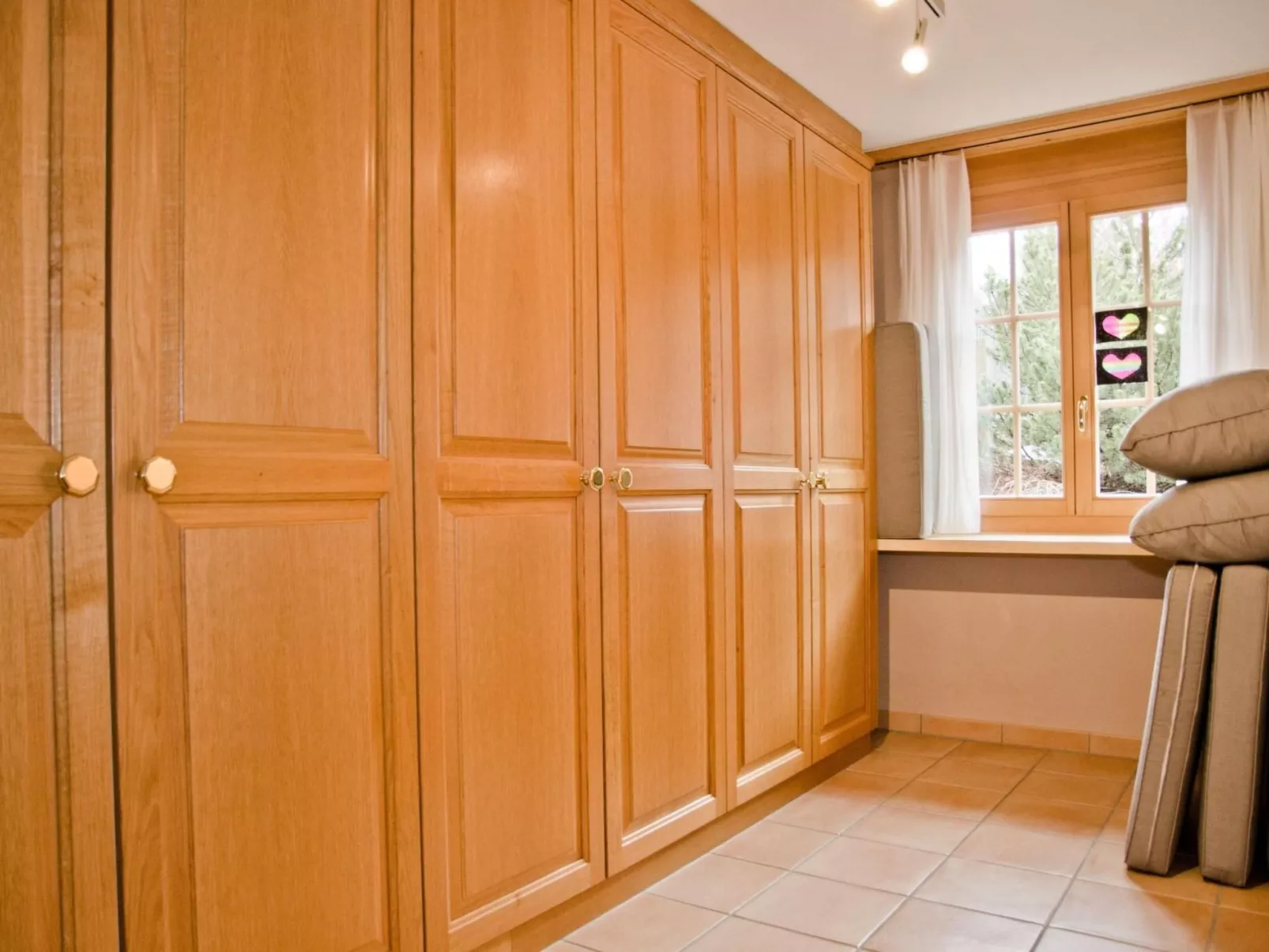 Apartment Paradise-Inside