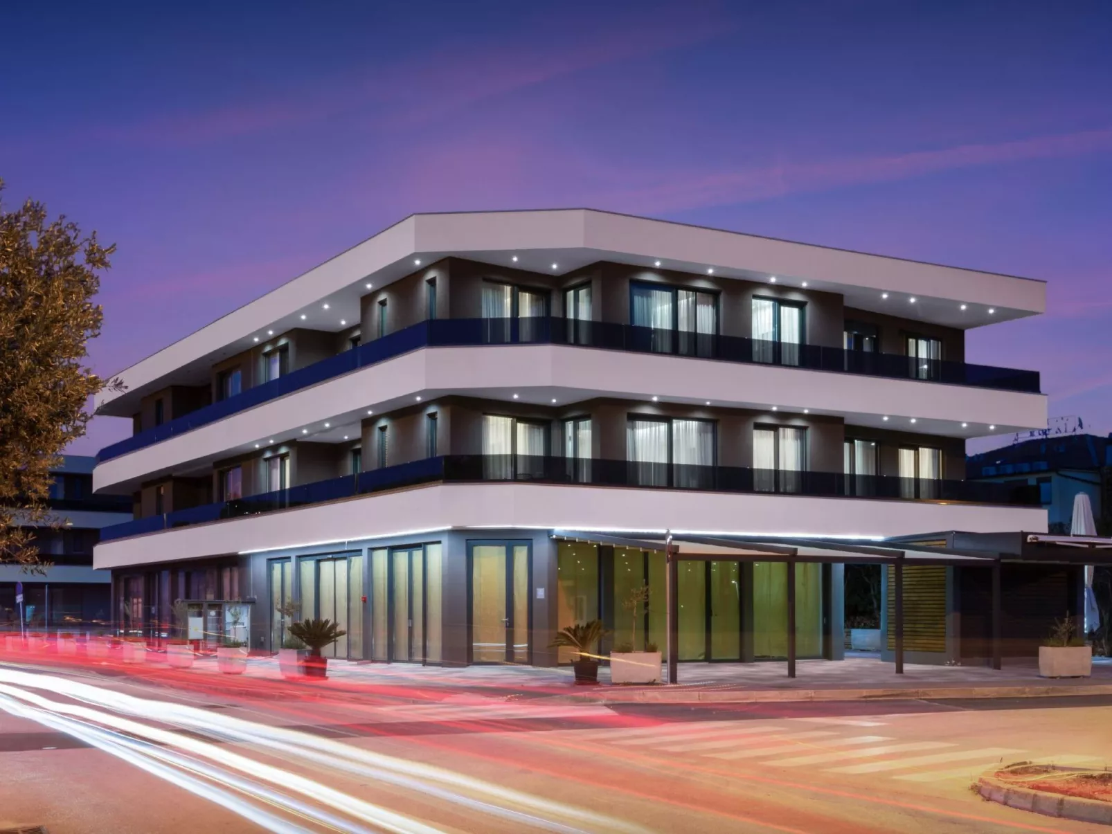 "A'more Bijeca" direkt am Strand