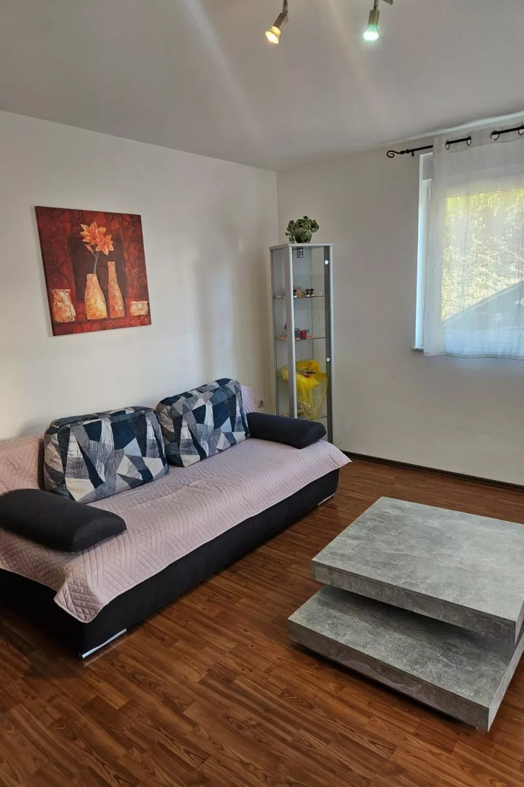 Wohnung "Terracotta" mit Terrasse-Drinnen