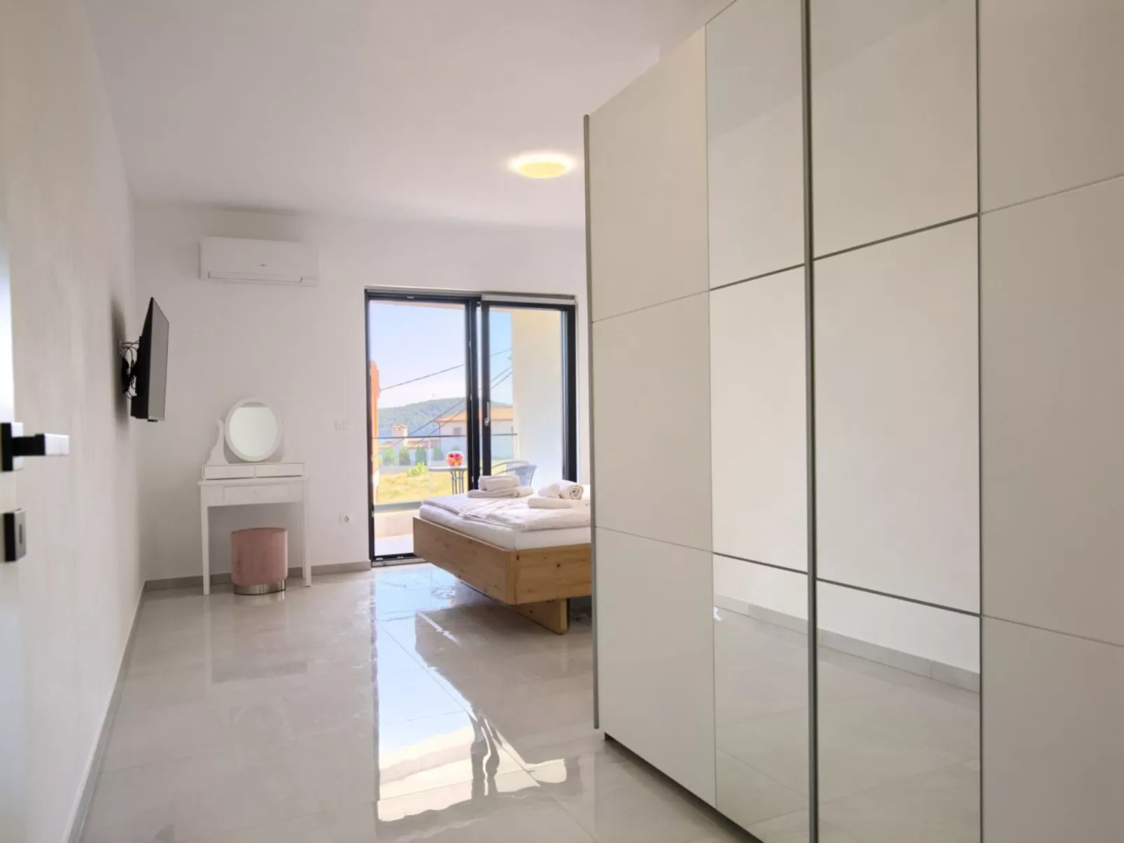 Villa Delfin mit Pool-Dedans