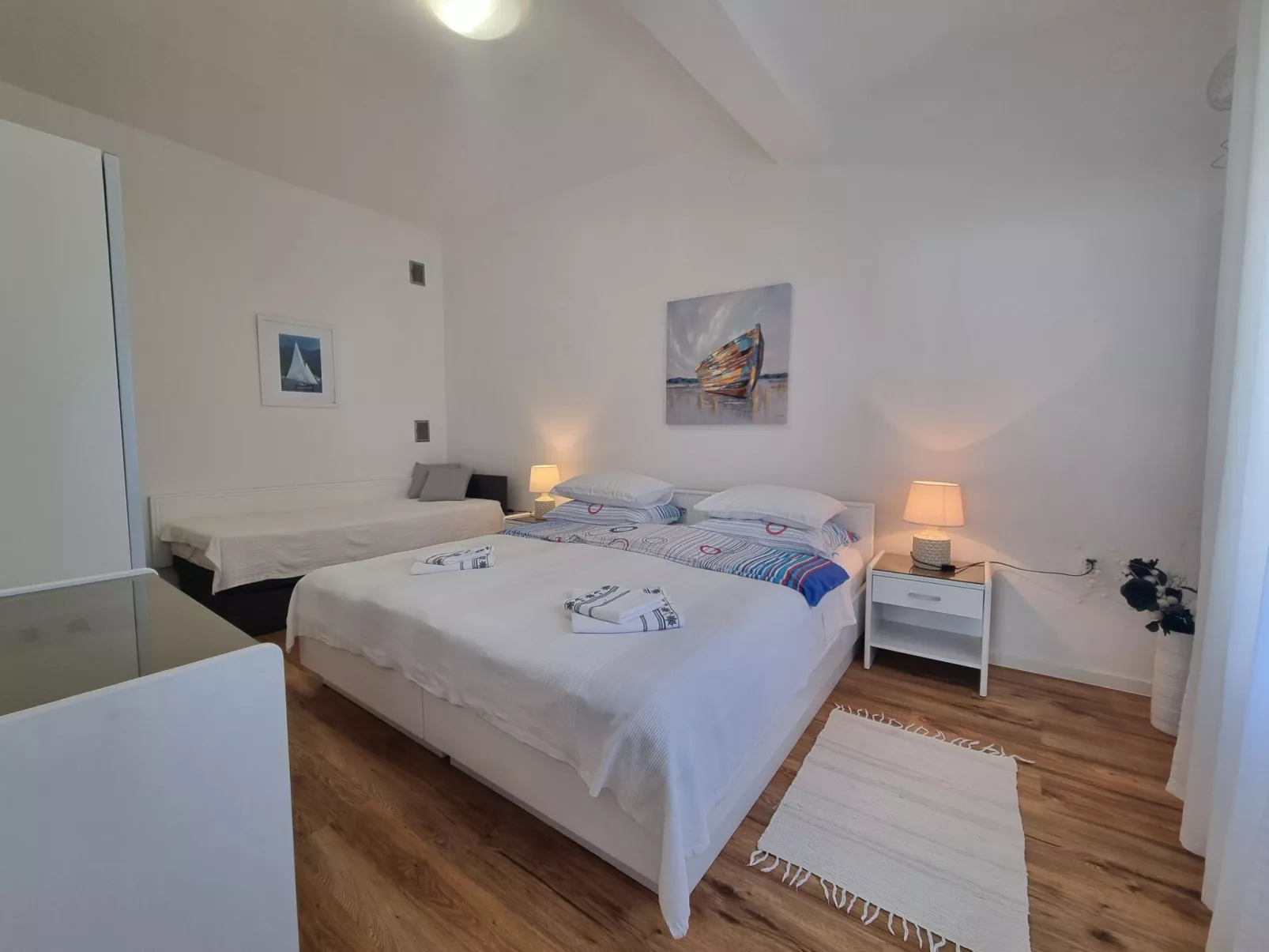 Wohnung in toller Lage, 10m vom Strand entfernt-Image-tags.info