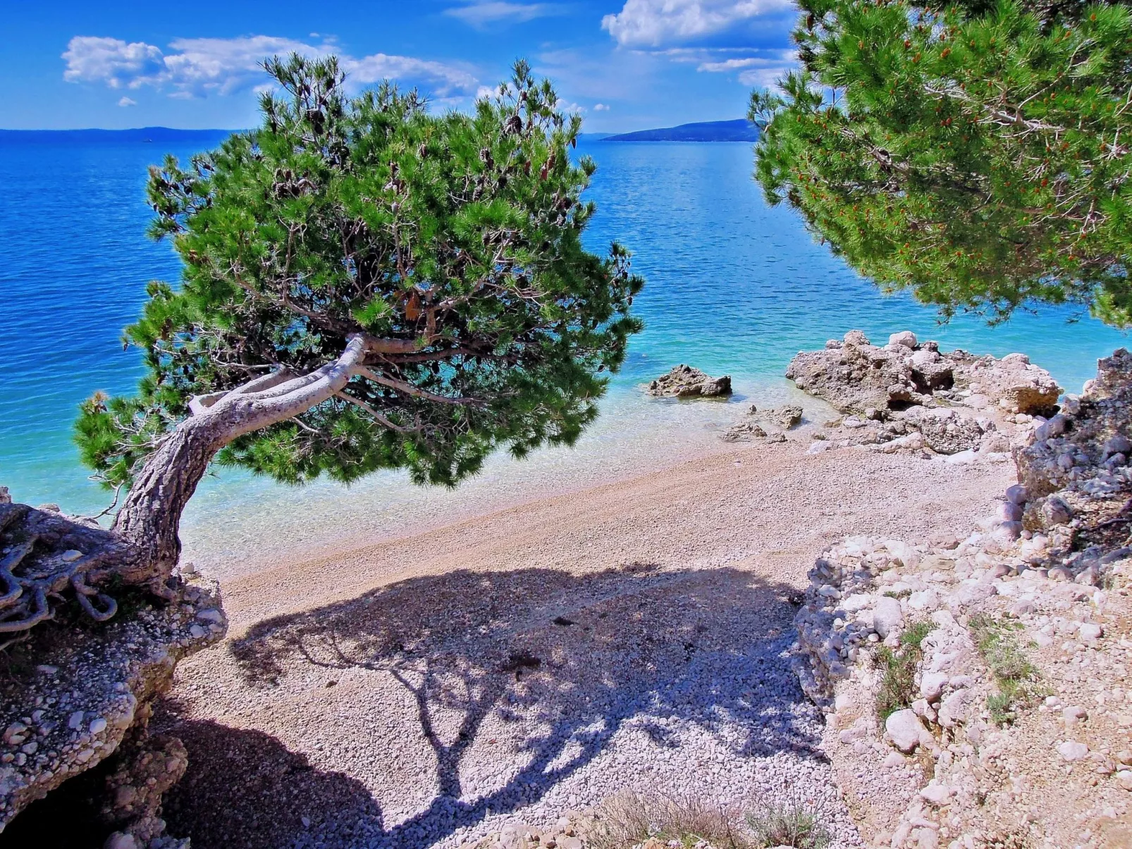 Villa mit beheiztem Pool und fünf Schlafzimmer-Dehors