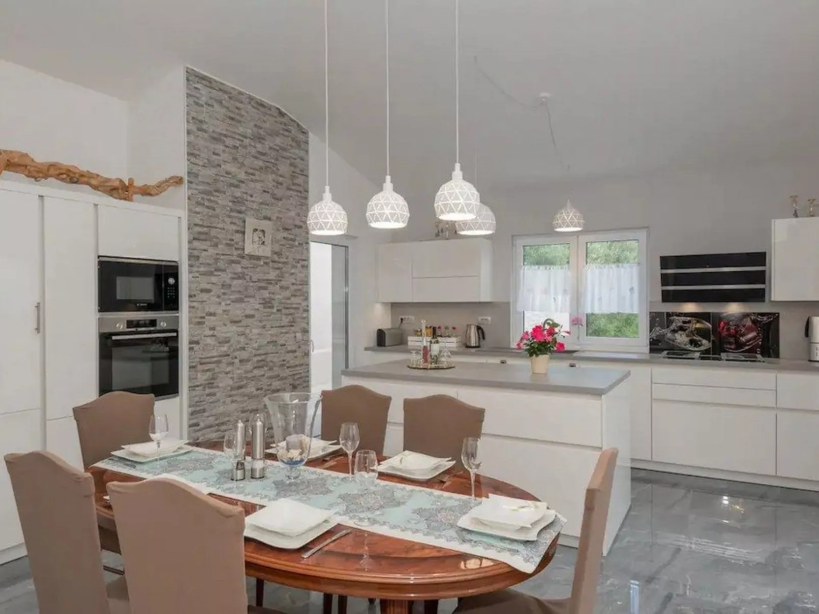 Villa Mira Mel-Dedans