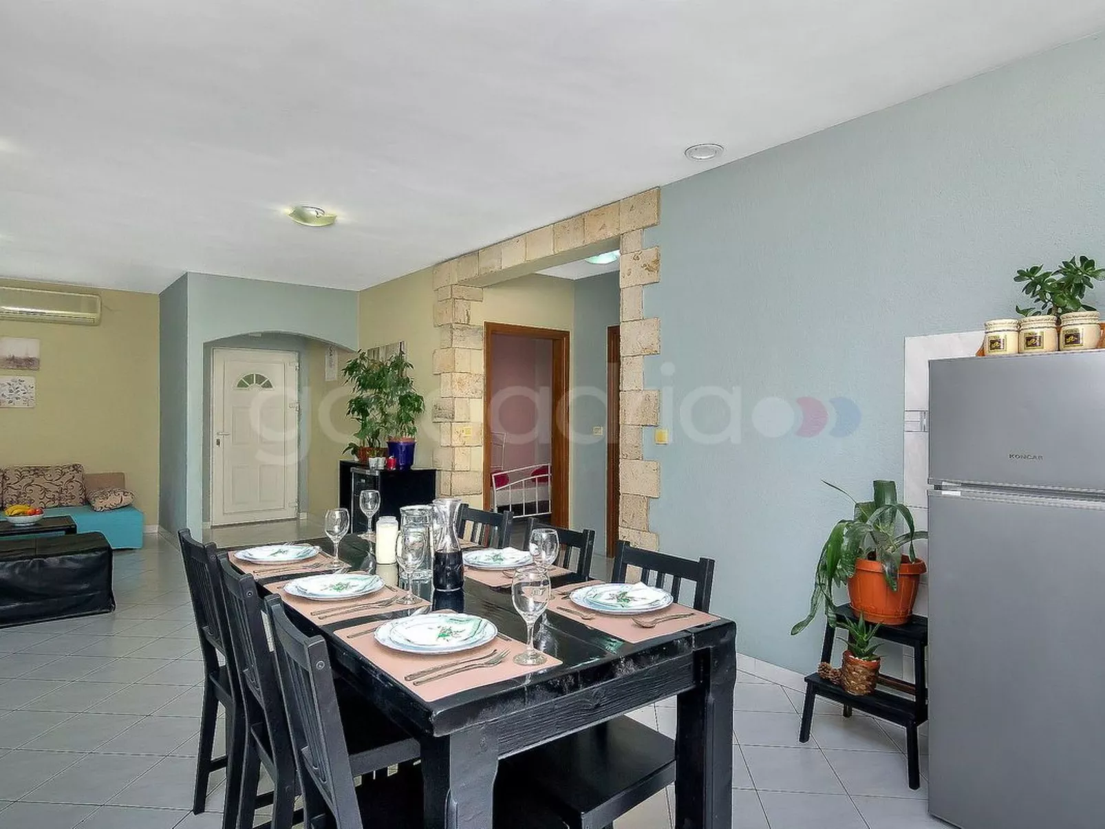 Mit Whirlpool-Inside