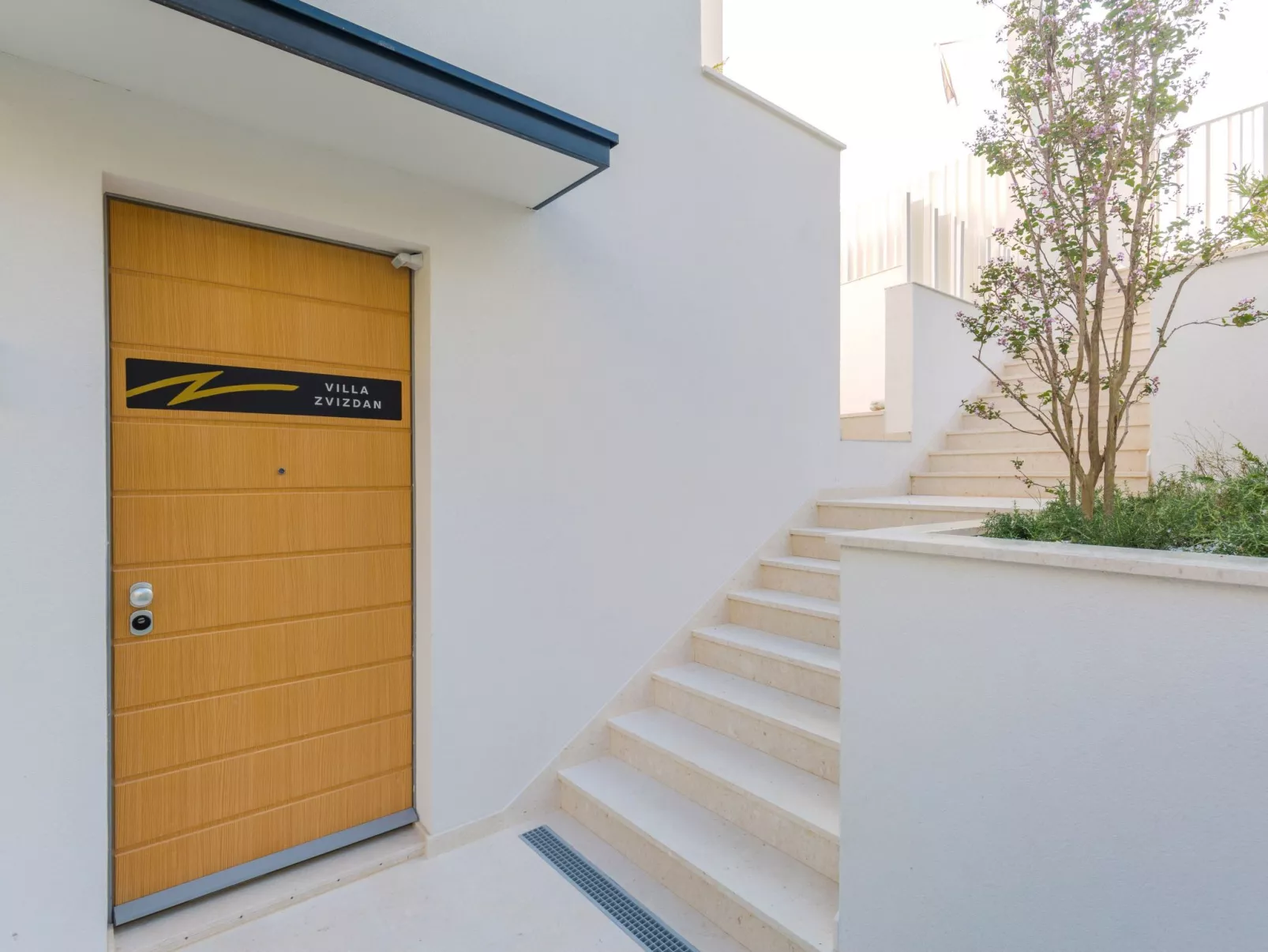 Schöne Villa Zvizdan mit Infinity-Pool-Outside