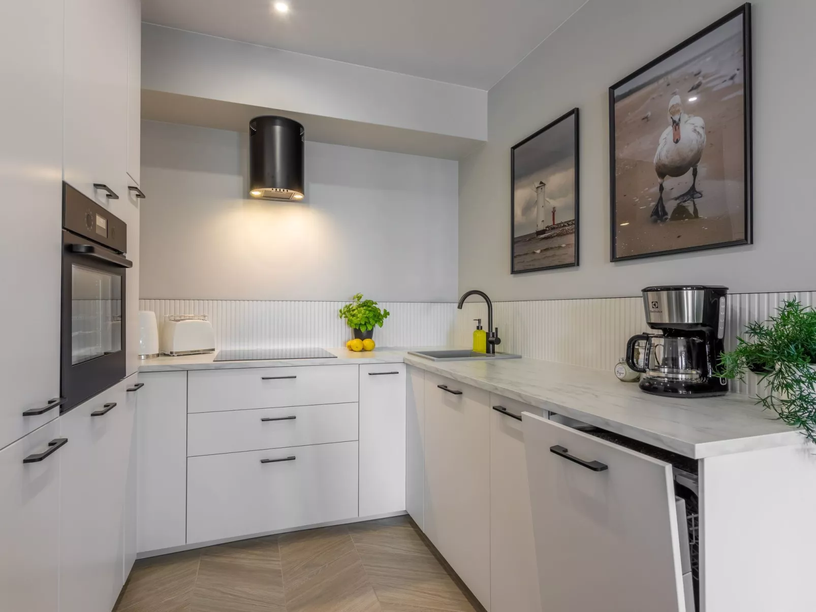 Concha mit Blick auf den Hafen-Dedans