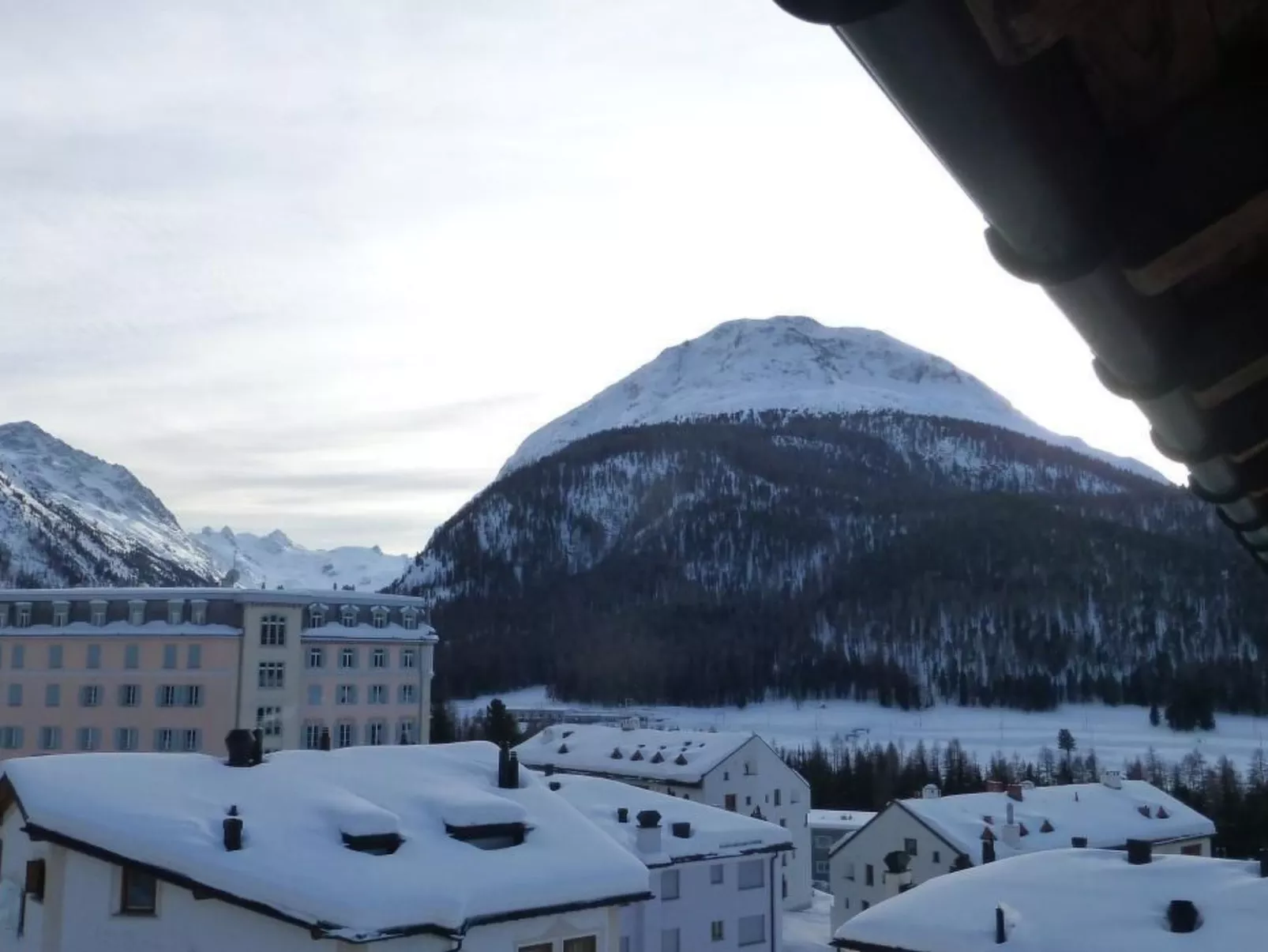 Chesa Furtüna-Dehors