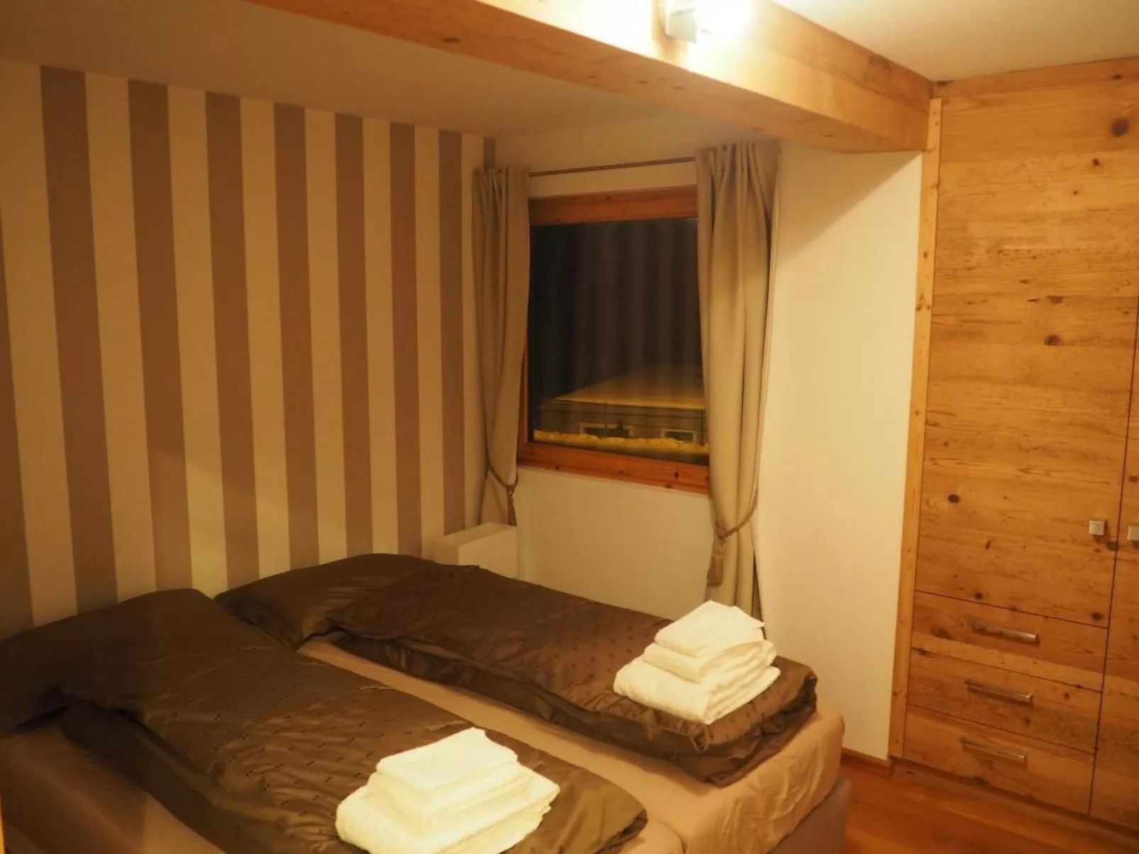 Chesa La Tegia-Dedans