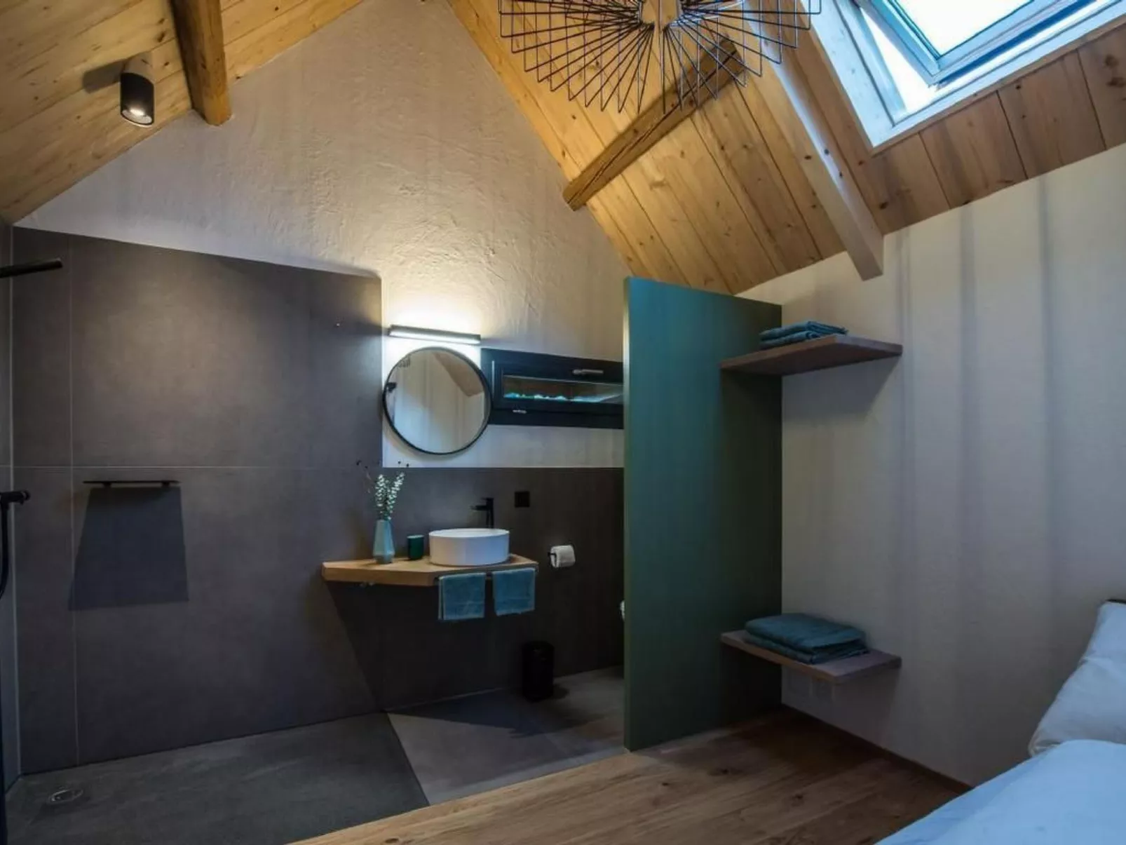 Spycher-Lodge-Dedans