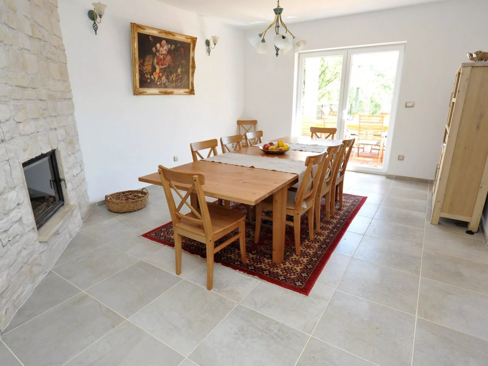 Alleinstehendes Ferienhaus mit Swimmingpool-Image-tags.info