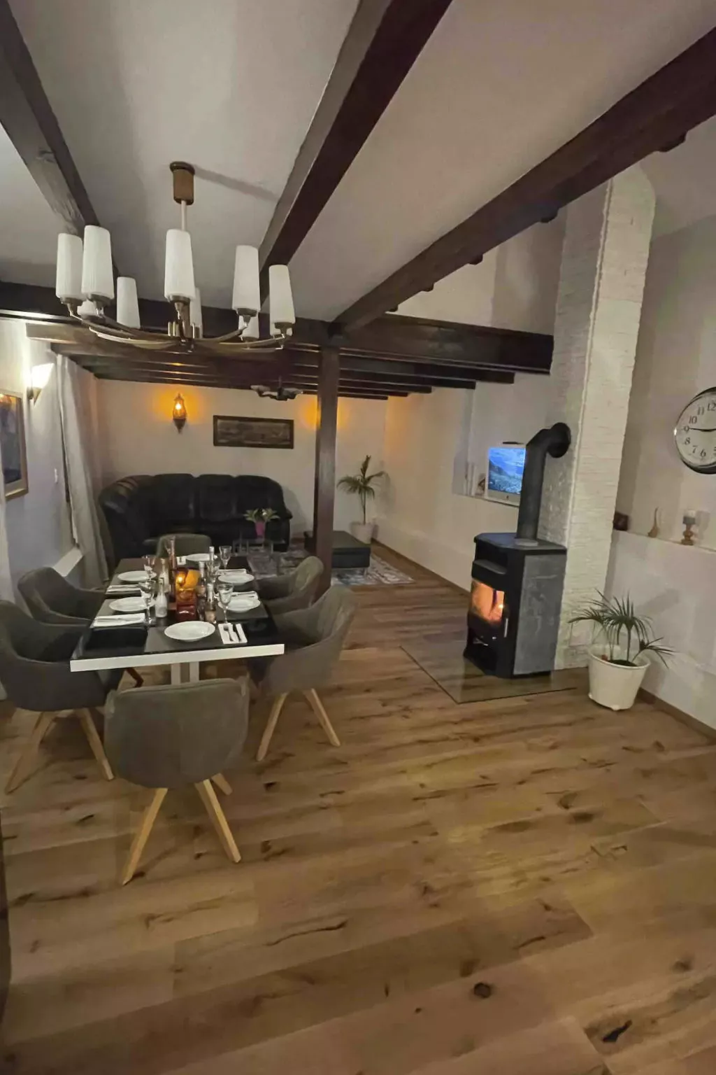 Villa Monte in Frechen Bachem bei Köln-Drinnen