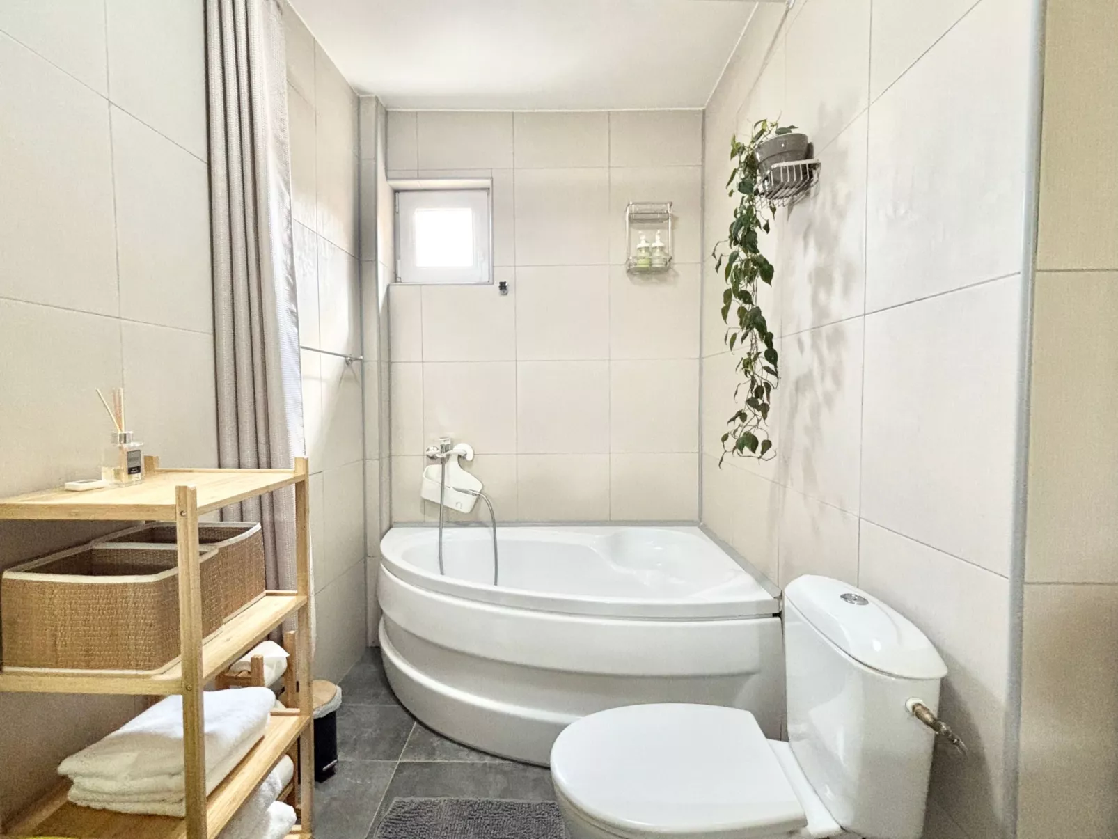 Opera Sunrise zentrale moderne Balkonwohnung