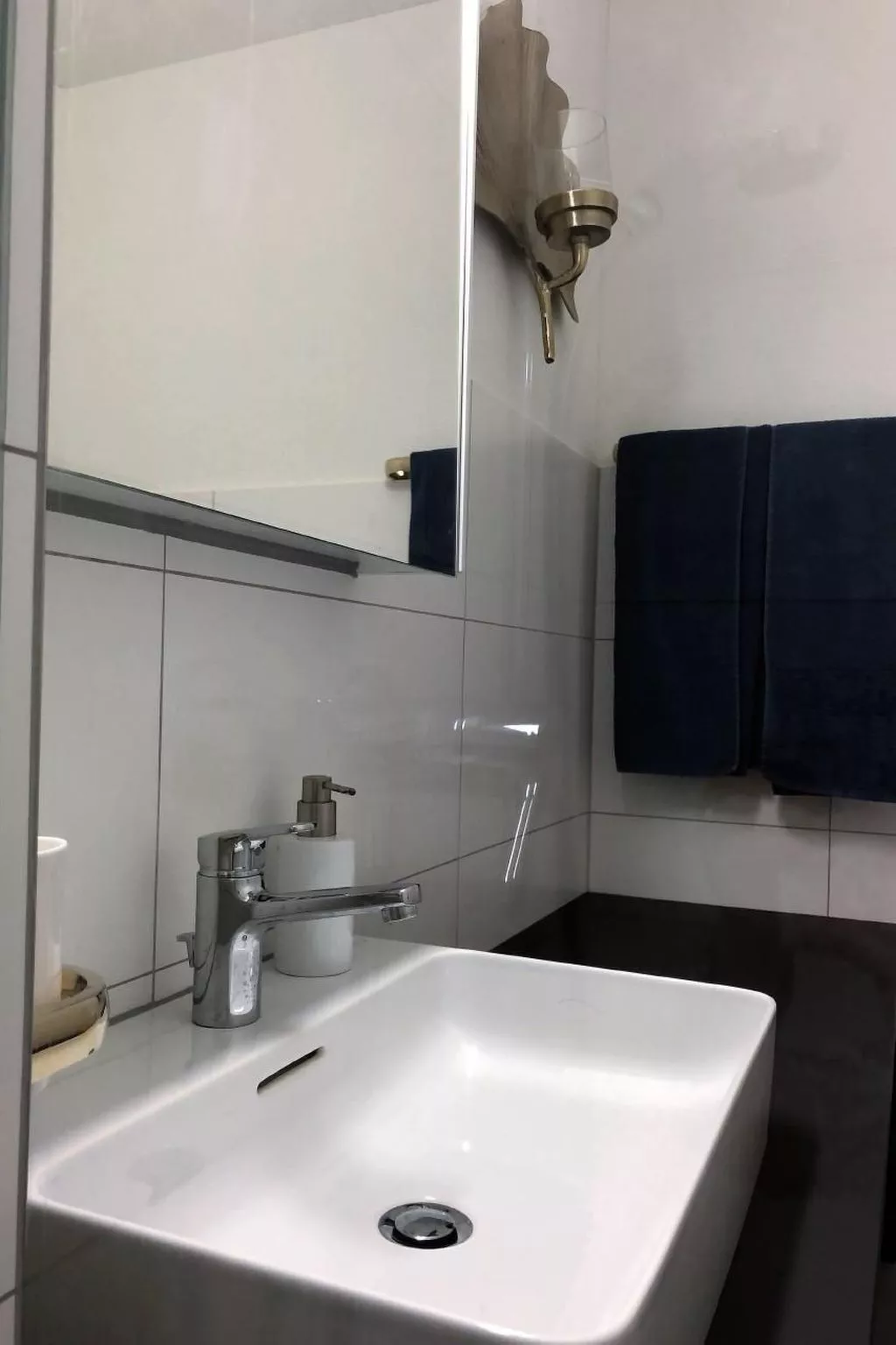 3-Zimmer Ferienwohnung Rapperswil am Zürichsee-Drinnen