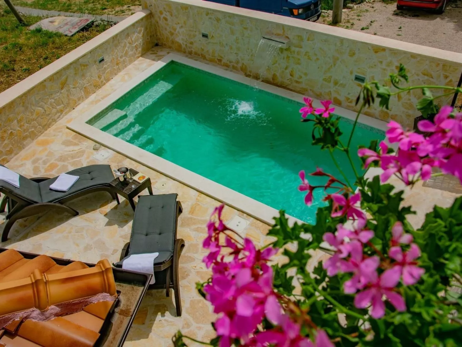 Villa Mara in Drniš-Draußen