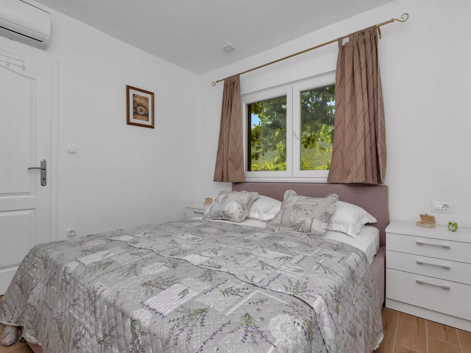 In Rašćane mit Beheiztem Pool-Inside