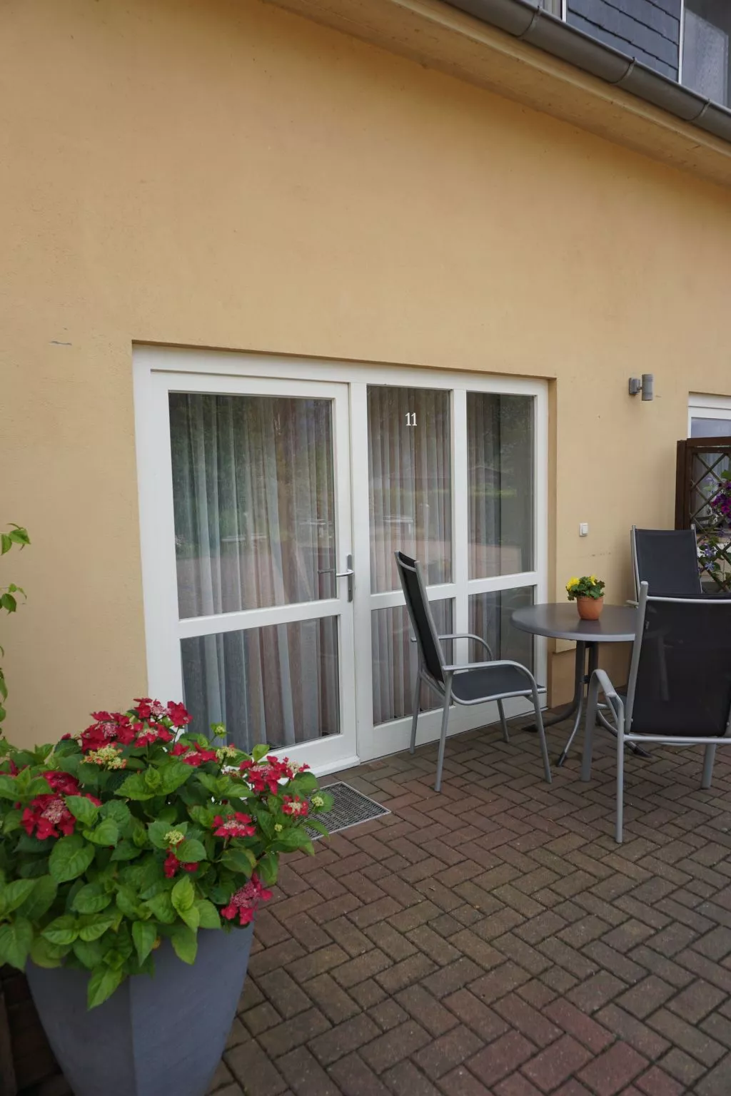 Maisonettewohnung mit kleiner Eingangsterrasse-Image-tags.info