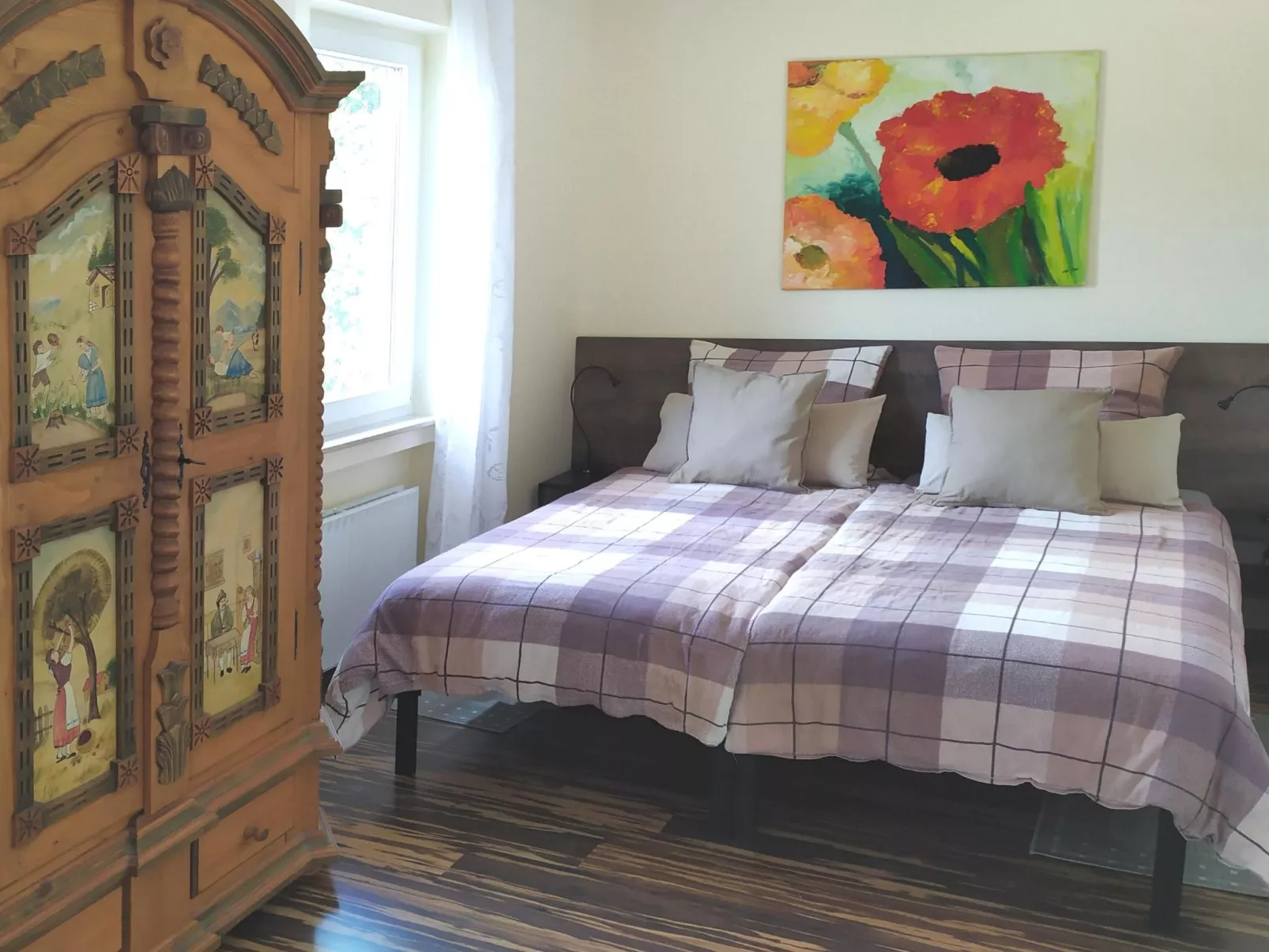 Mit Balkon und Rheinblick-Image-tags.info