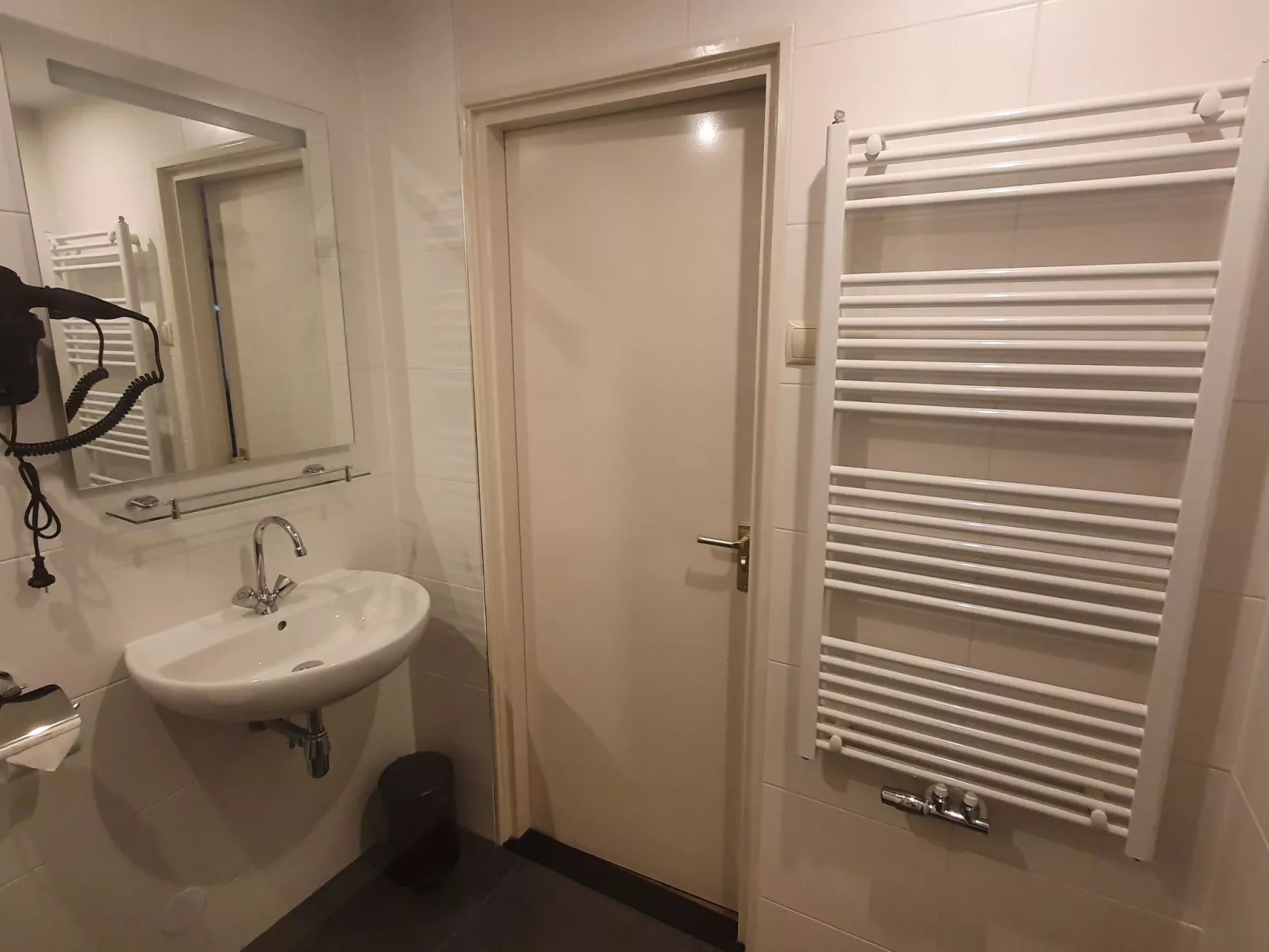 "De Blenck" mit privatem Garten und Terrasse-Drinnen