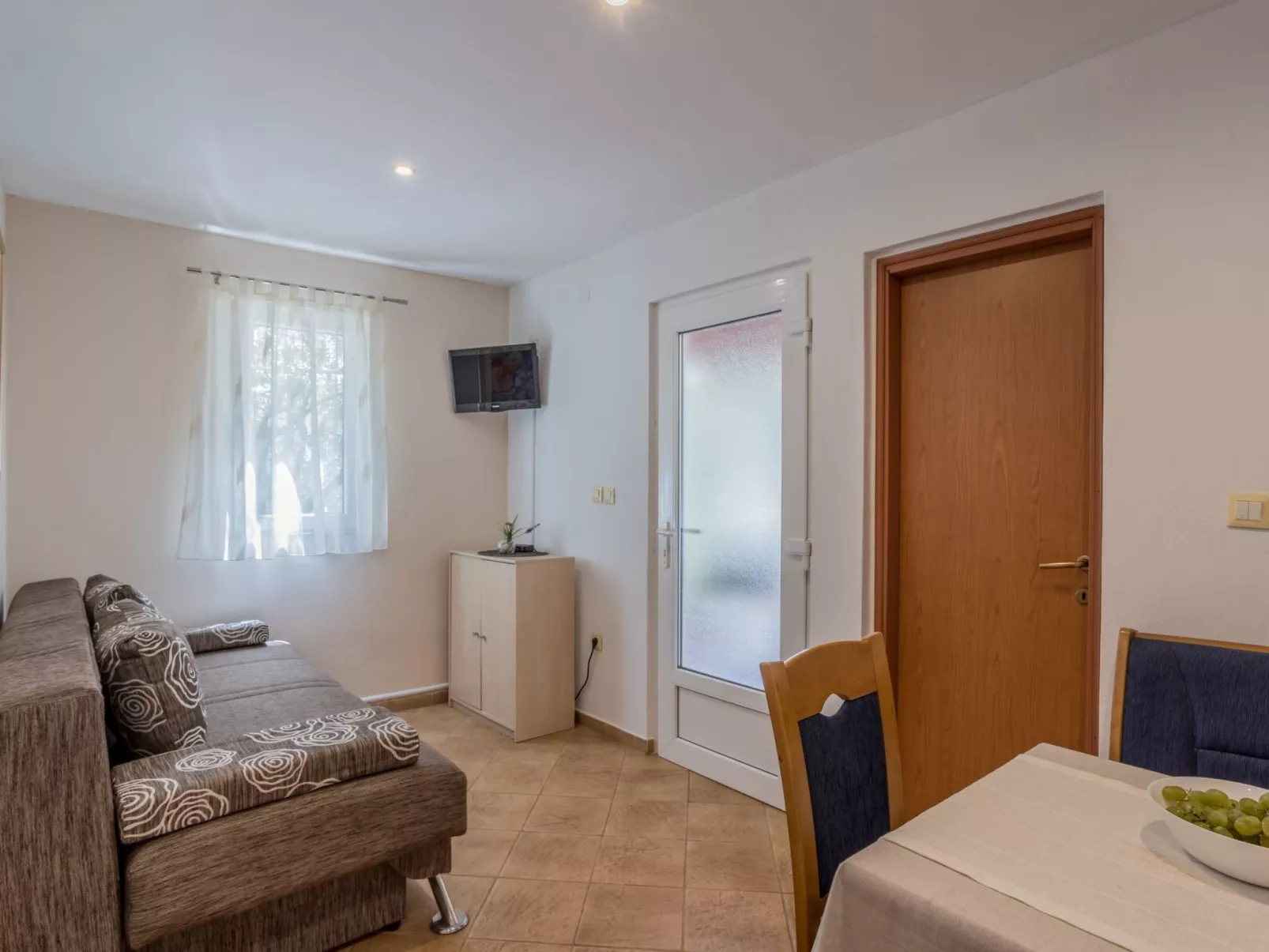 Komplex Oliva mit Pool und großem Garten-Inside