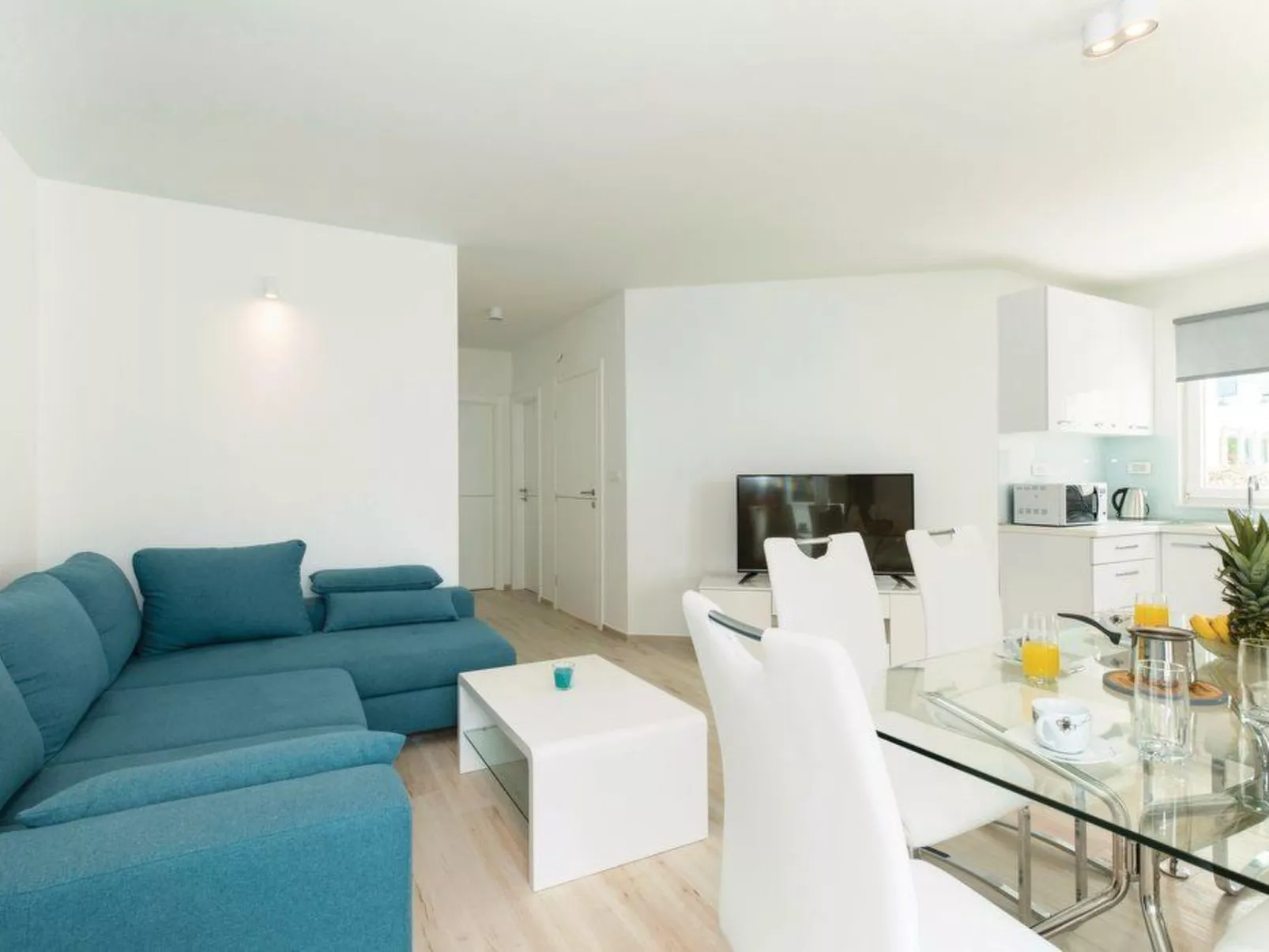 Villa Felicita für 12 Personen in Zaboric-Inside