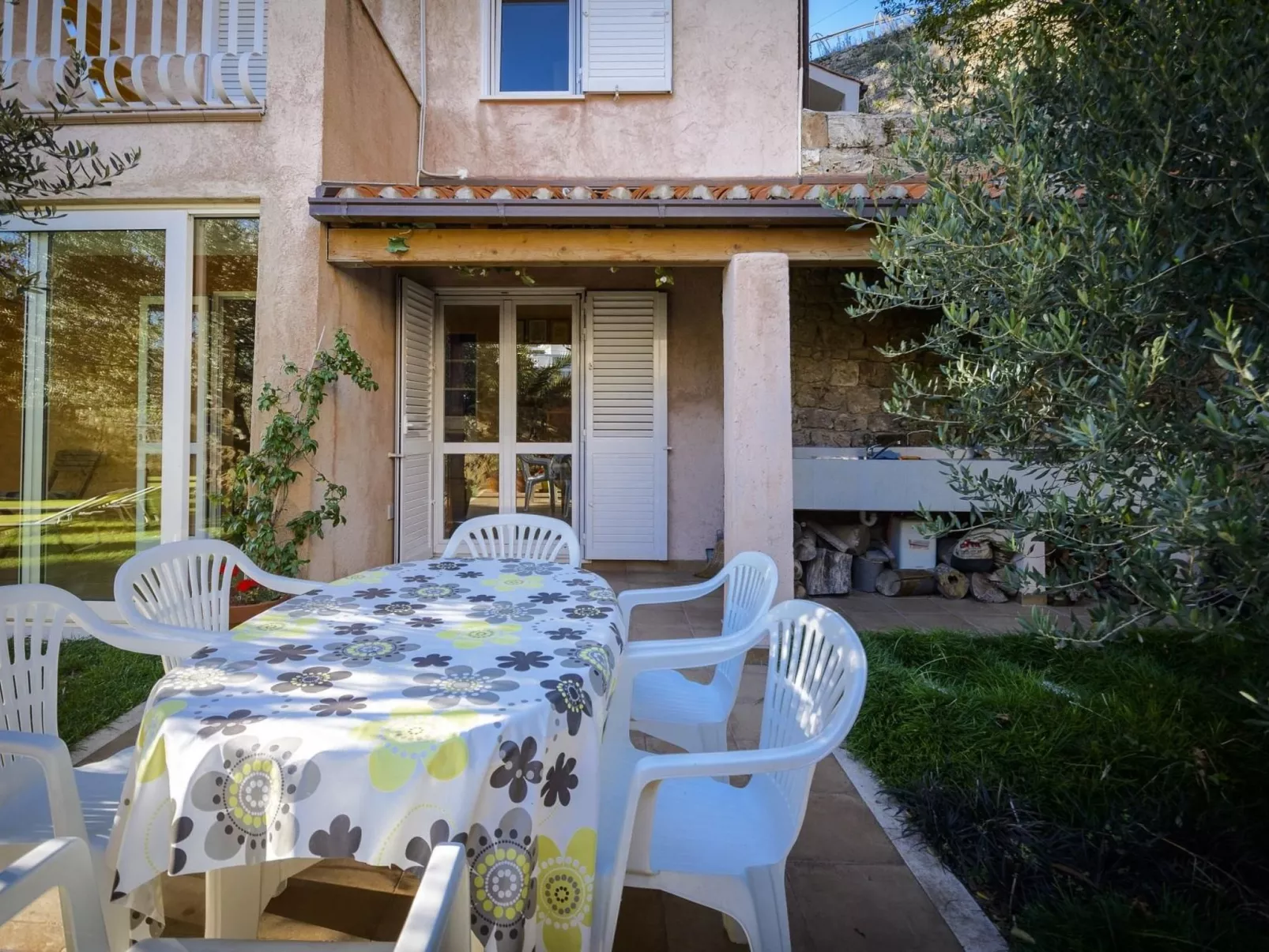 Wohnung "Celtis" mit Blick auf das Wasser-Draußen