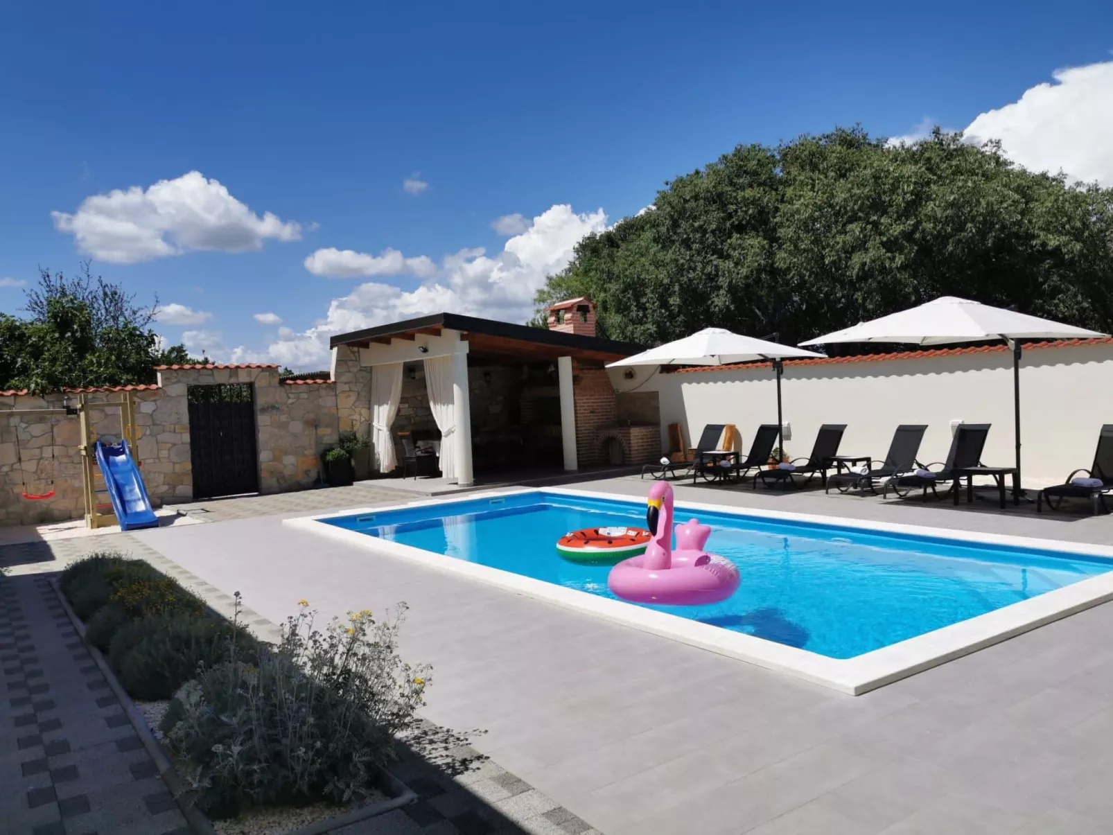 Villa Garten-Image-tags.info