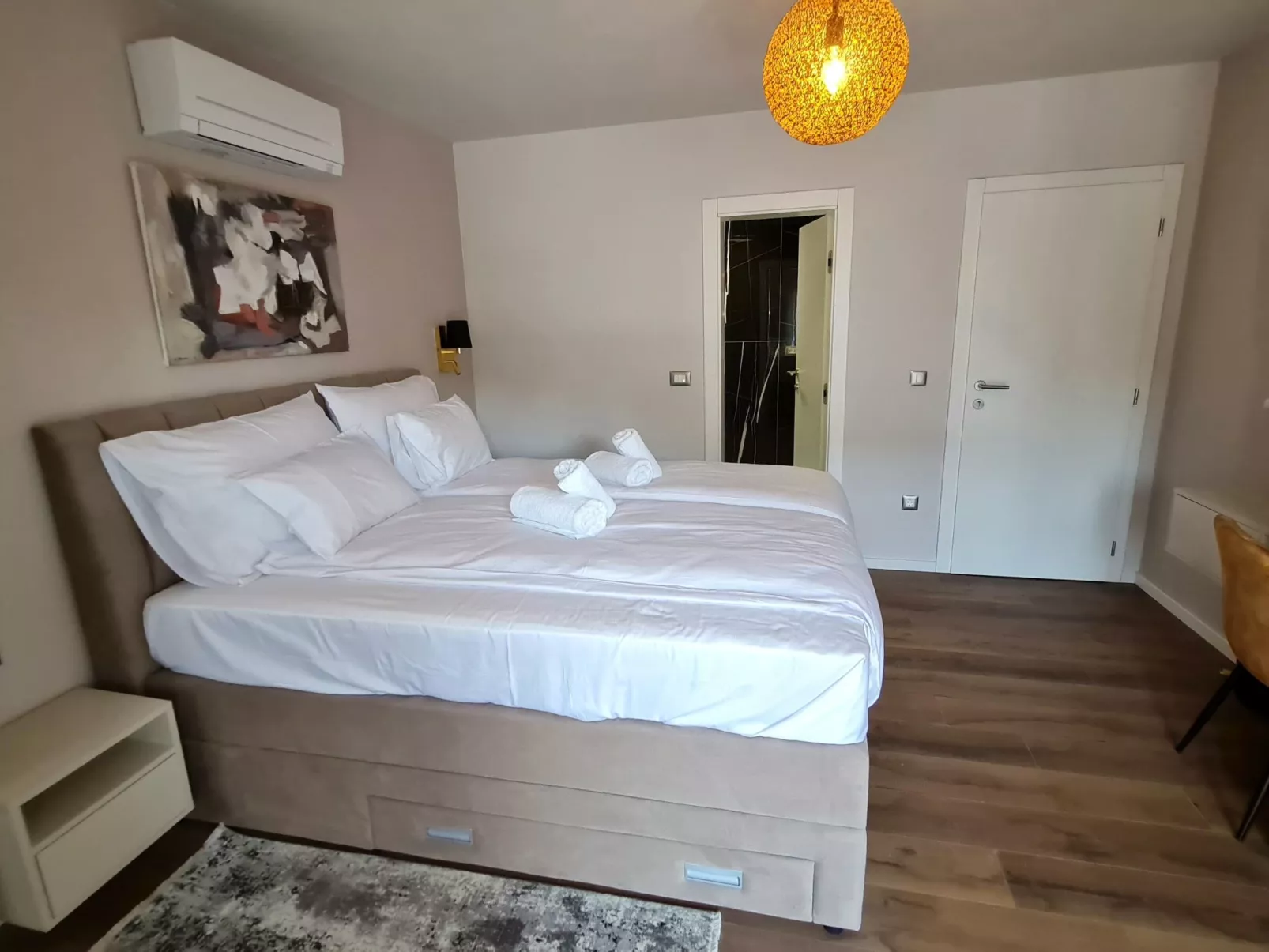 Villa "Val 22" mit Pool, Fitness und Sauna-Drinnen