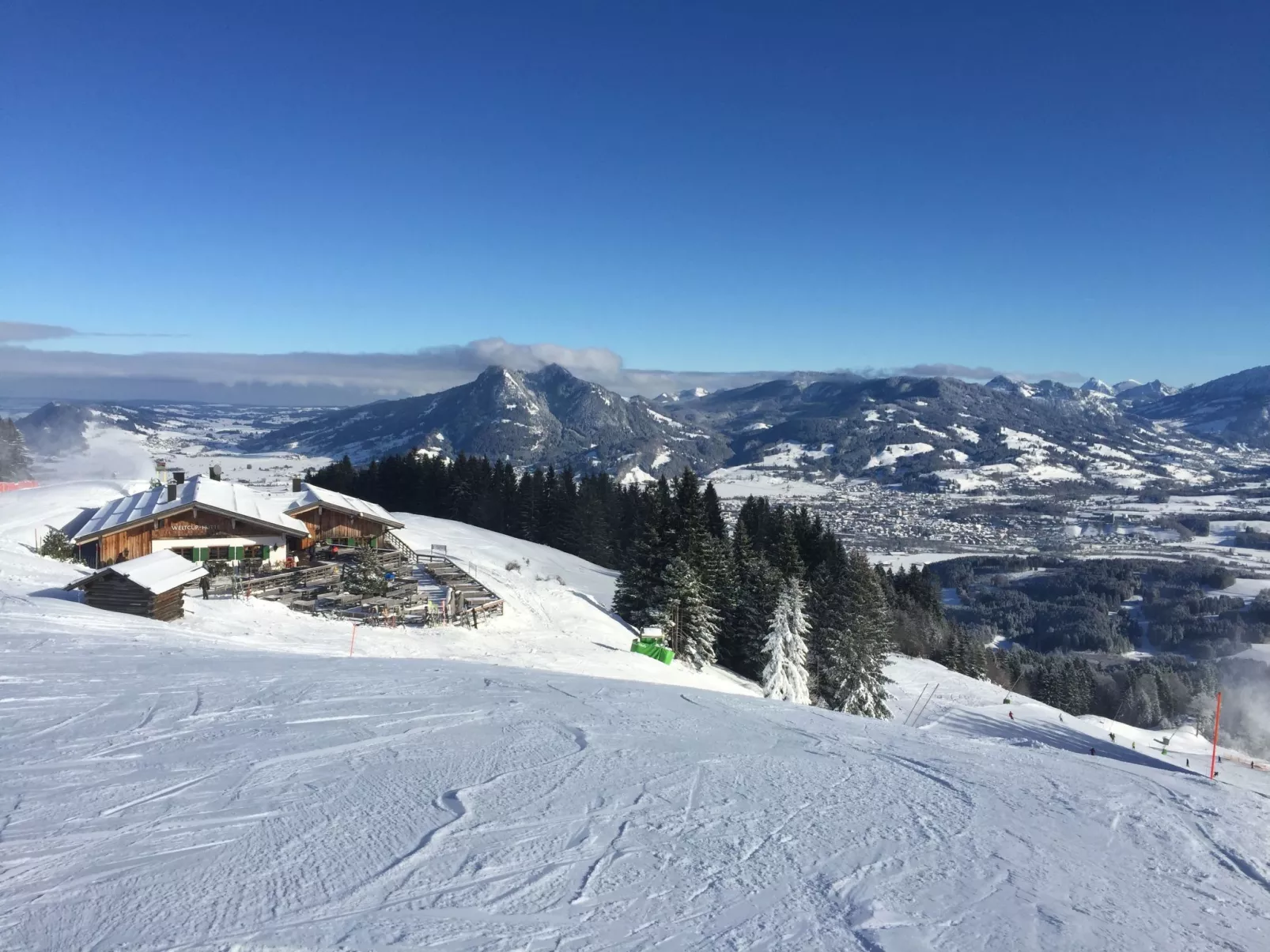 Fewo Bergblick lodge-Outside