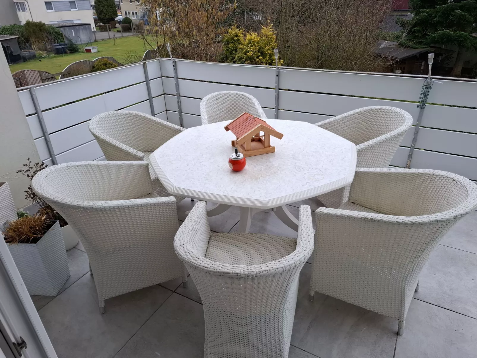 Private Ferienwohnung in Nordenham, großer Balkon-Draußen