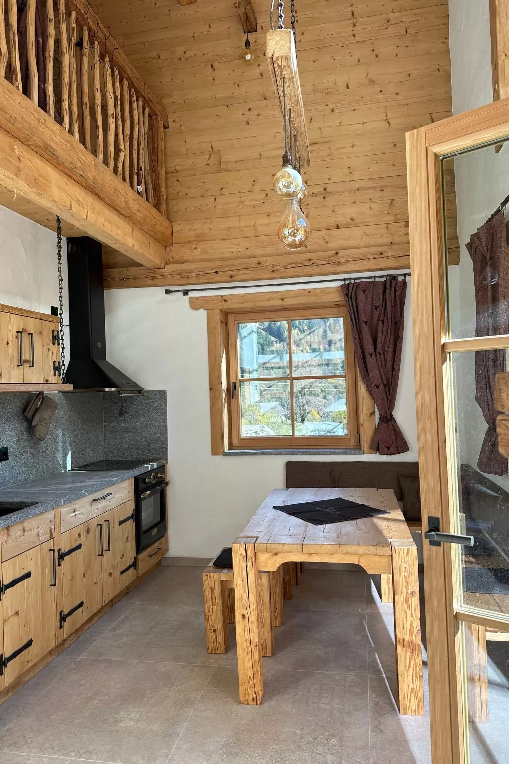 Chalet am Bachl 2-Drinnen