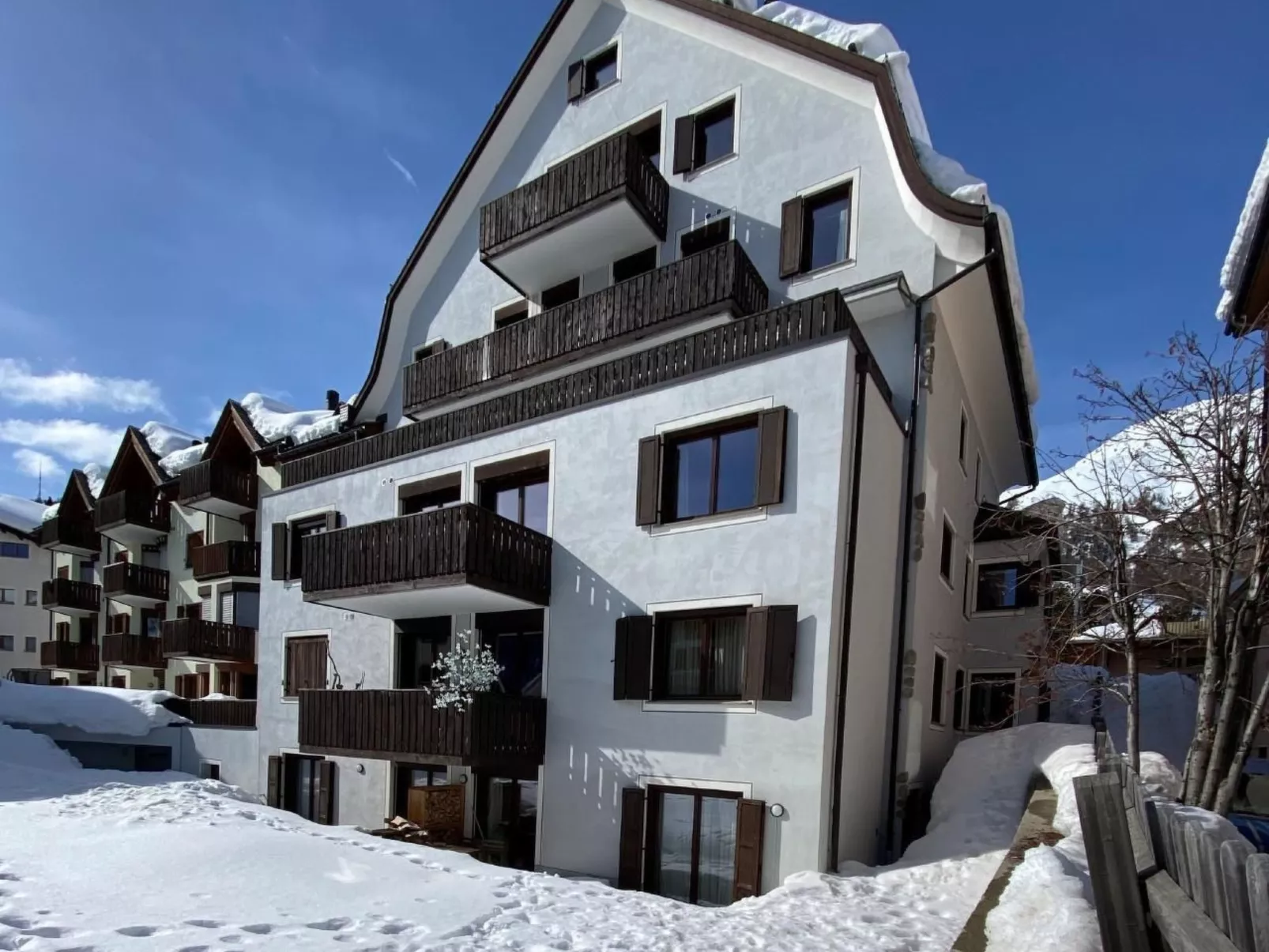 Engiadina Libra-Dehors