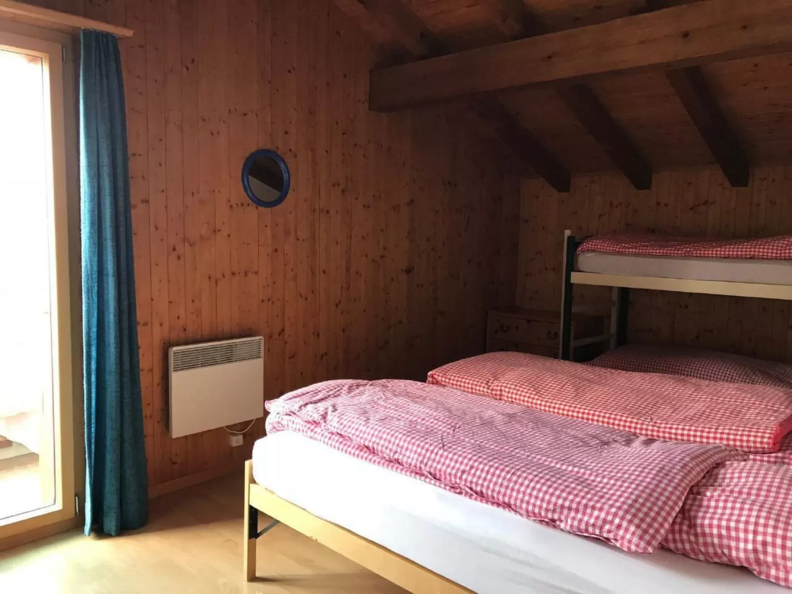 Chalet Paprika-Inside