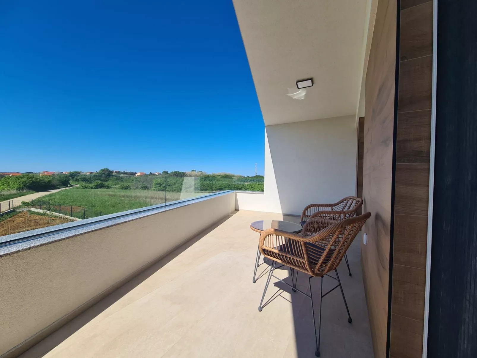 Neue Villa Angelo mit Sauna und beheiztem Pool-Outside