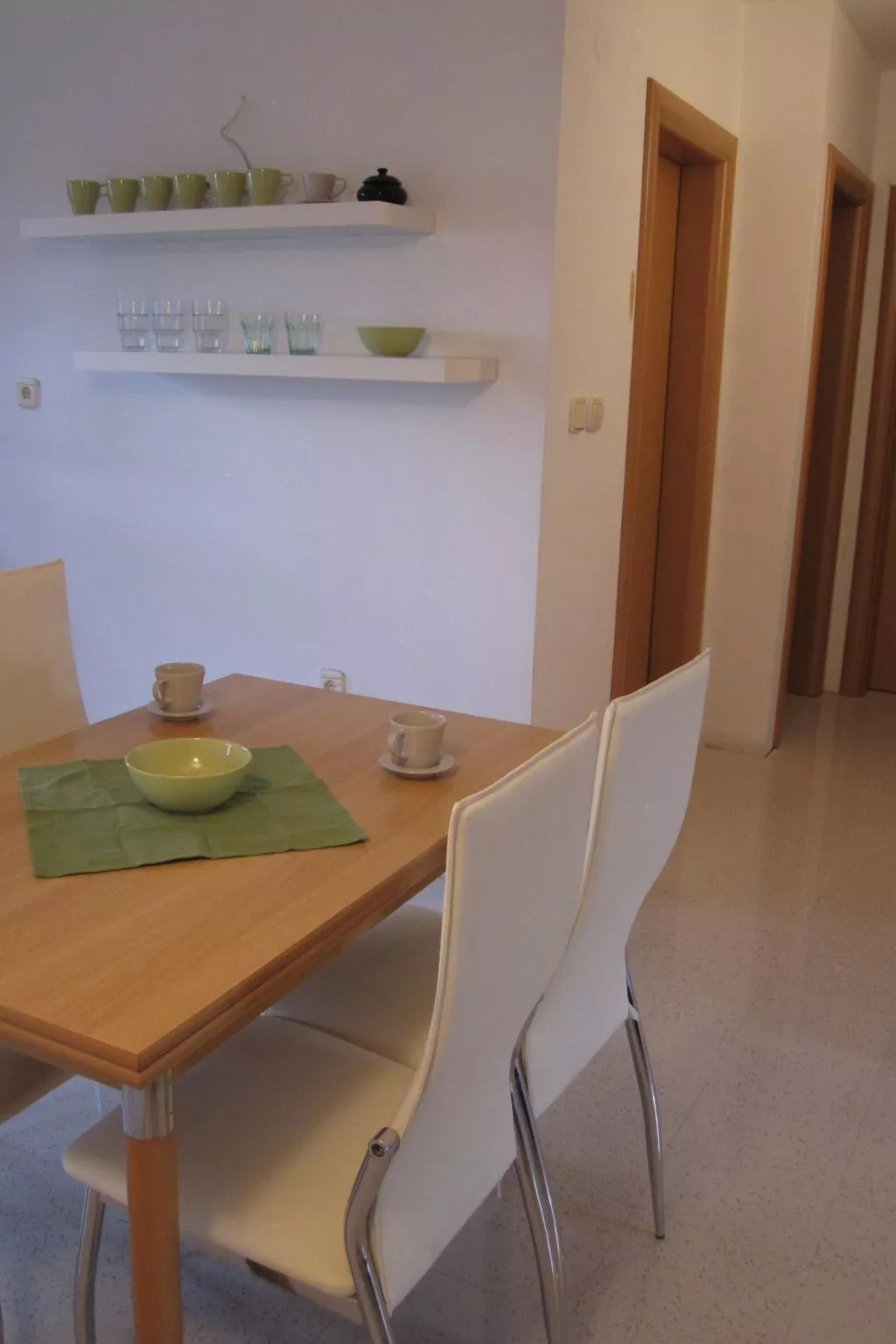 Pasman' Wohnung mit Blick aufs Wasser-Dedans