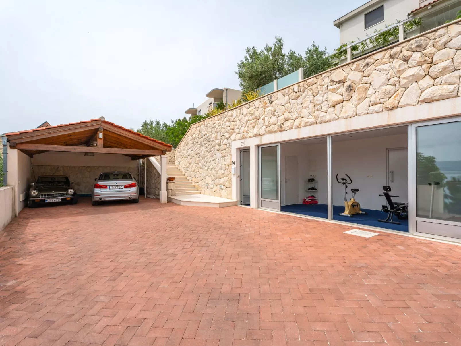 Villa Parsella-Outside