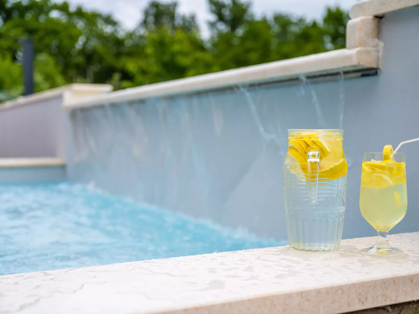 Villa Family Love mit Garten und Spielplatz-Outside