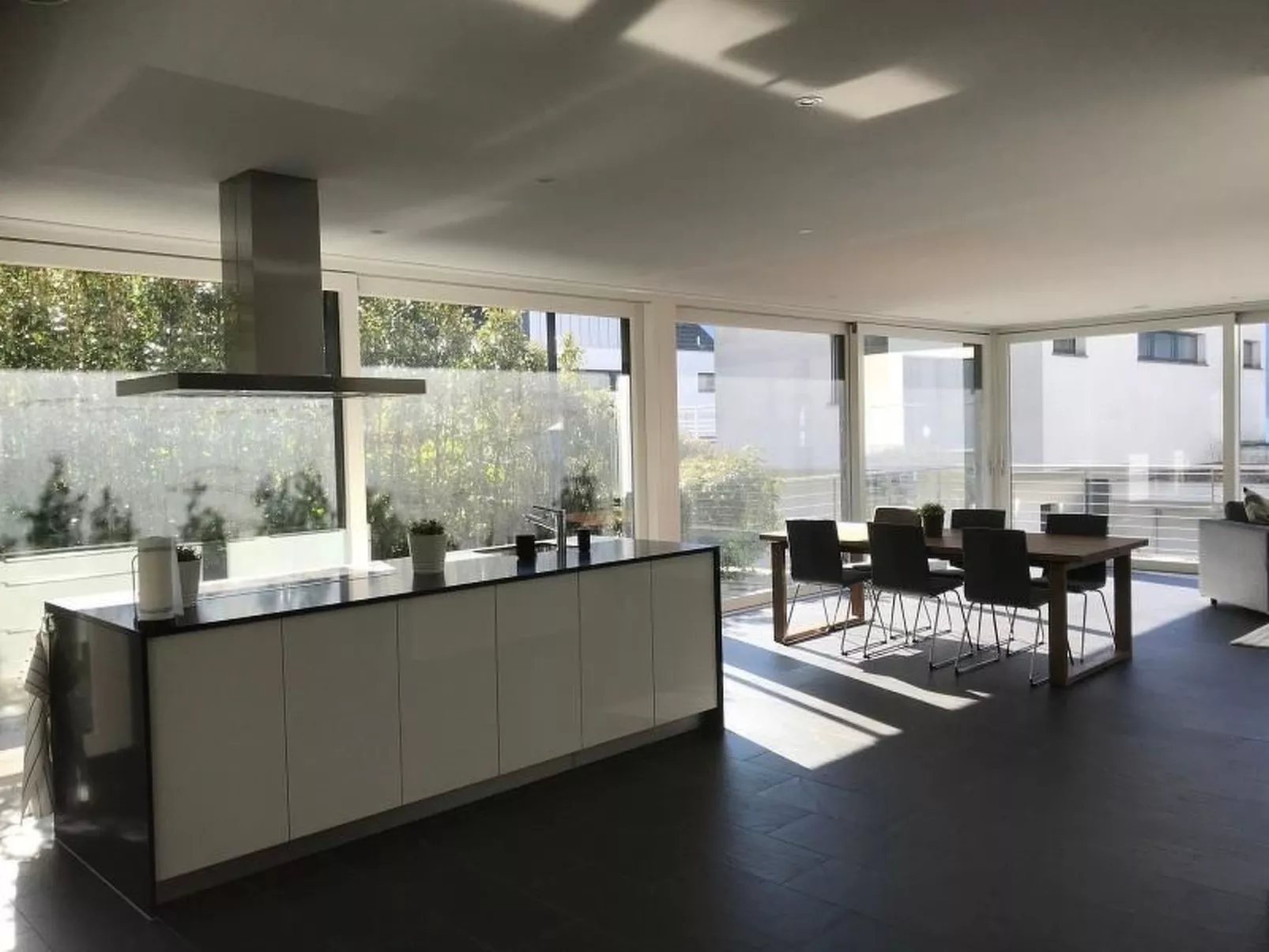 Villa am See 2 / Beach House-Inside